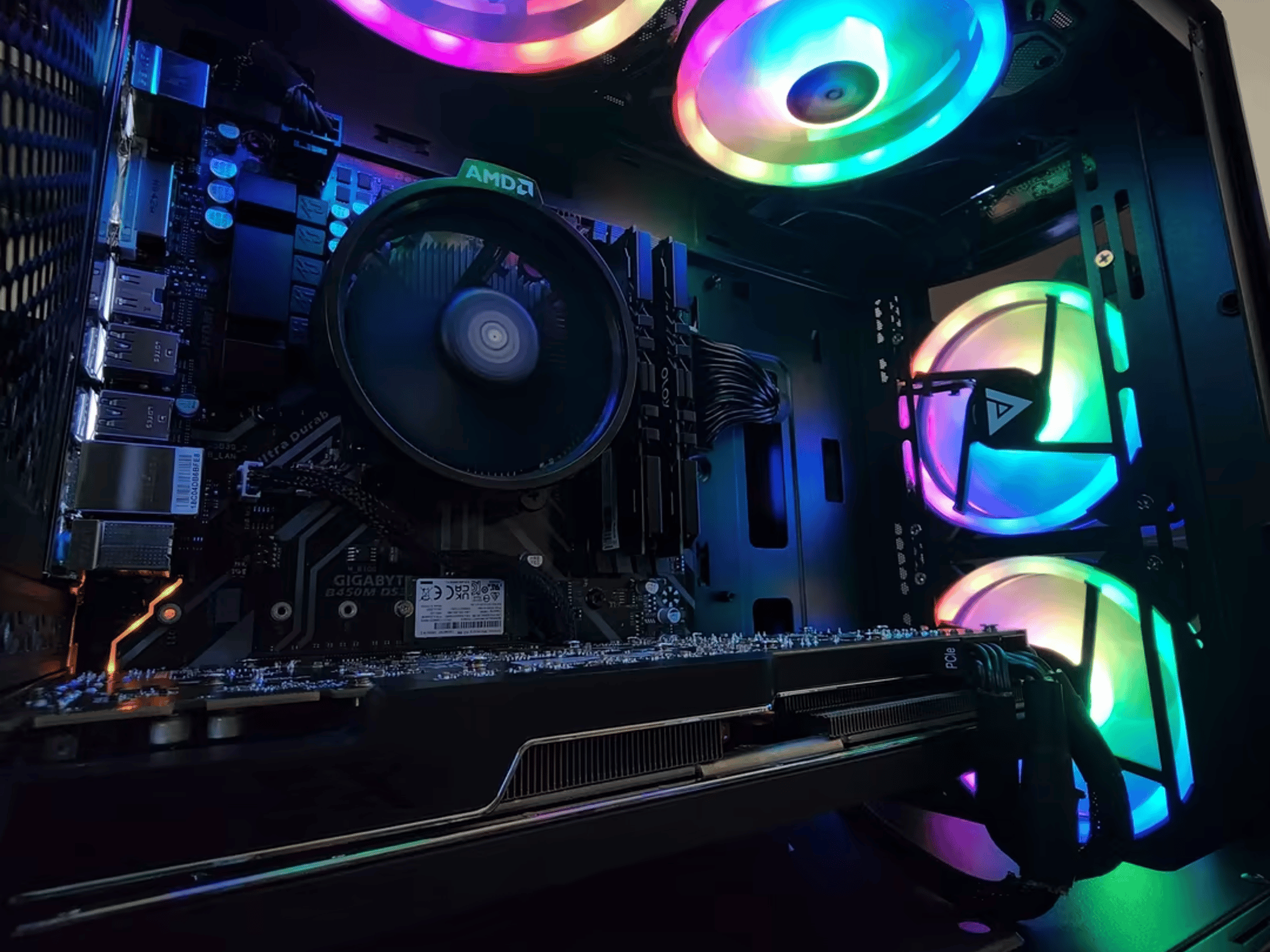 AMD Ryzen 3 1200 // AMD Radeon R9 280 3GB // Oloy 16GB 