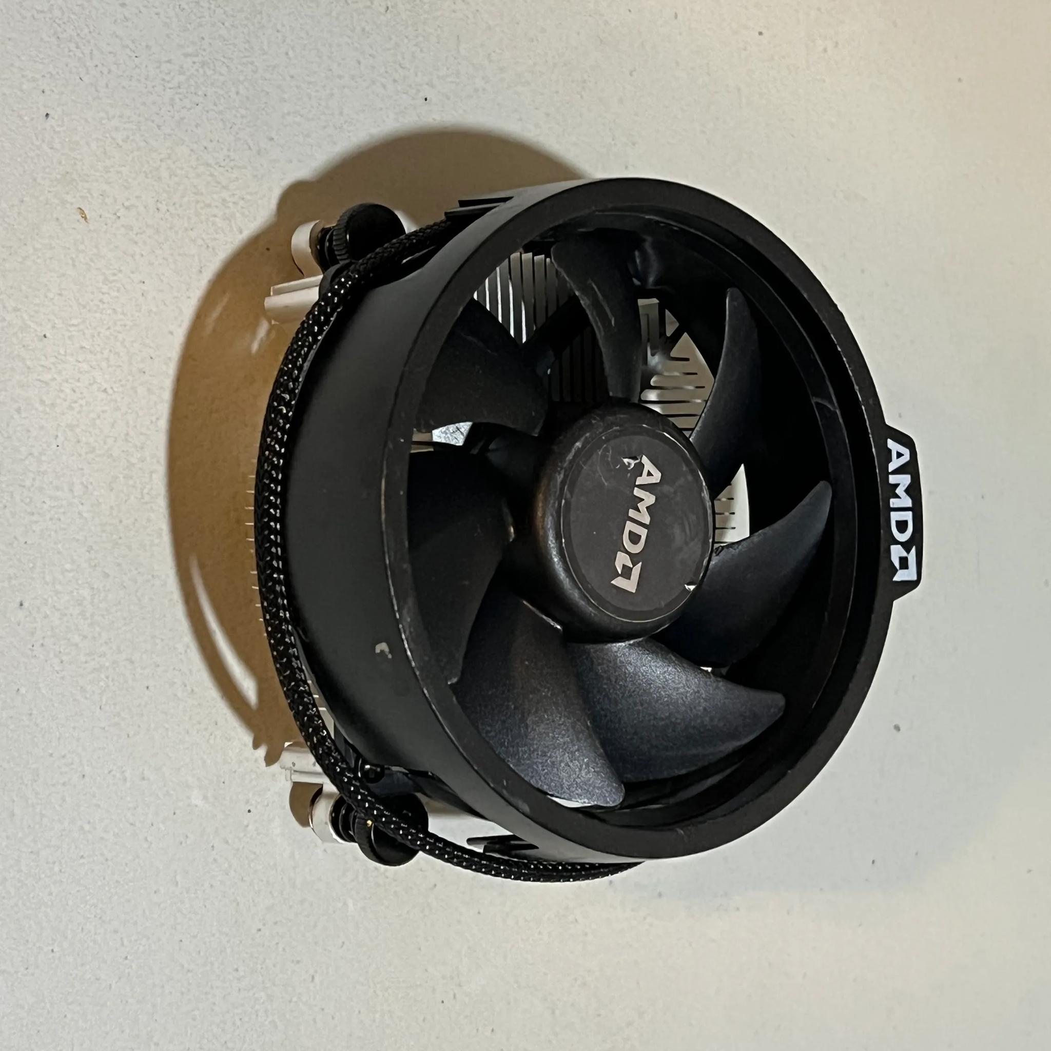 AMD Wraith Stealth Cooler Free Shipping ! !