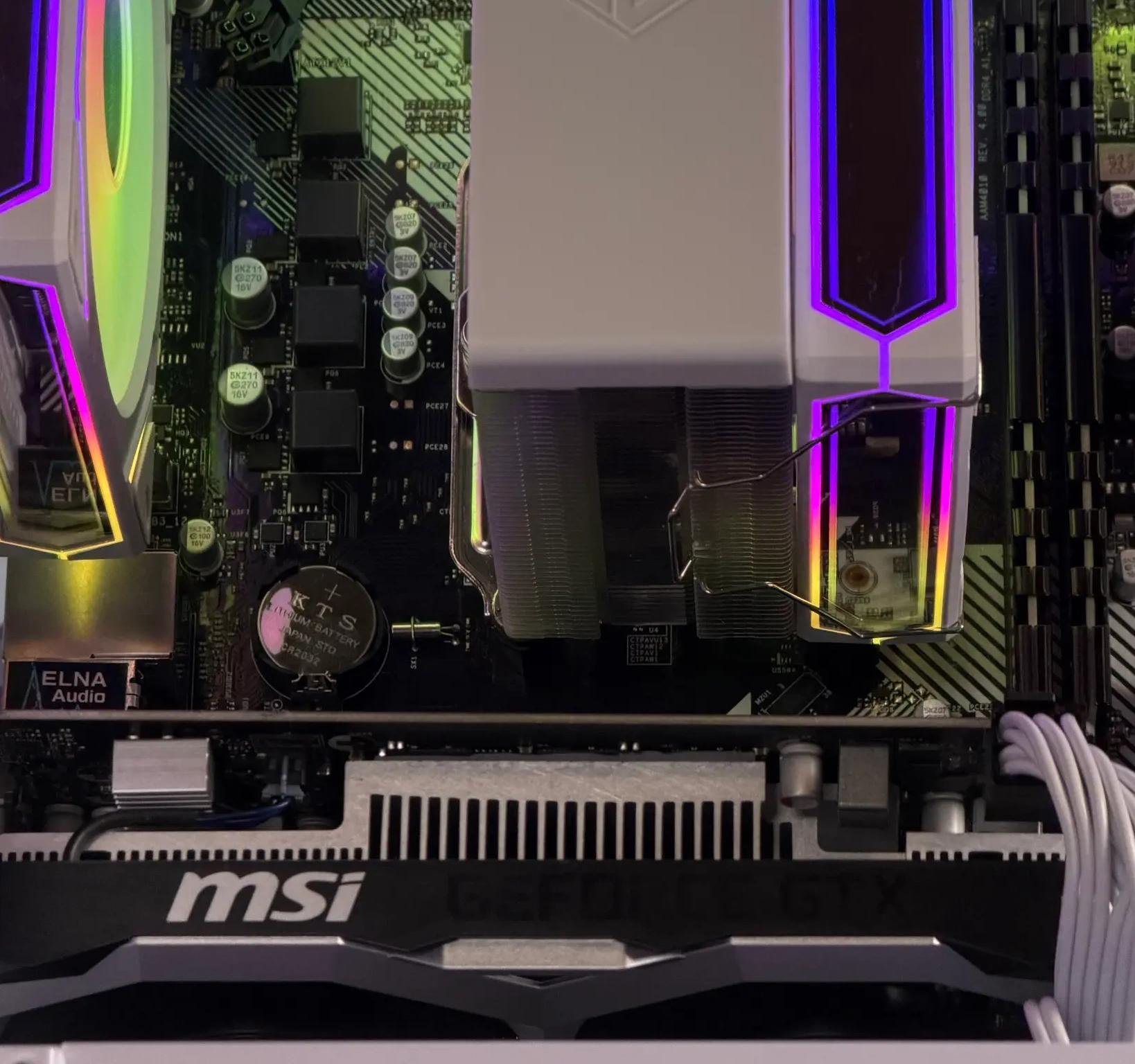RGB Gaming PC + Mousepad| Gtx 1650 Ryzen 5 2600