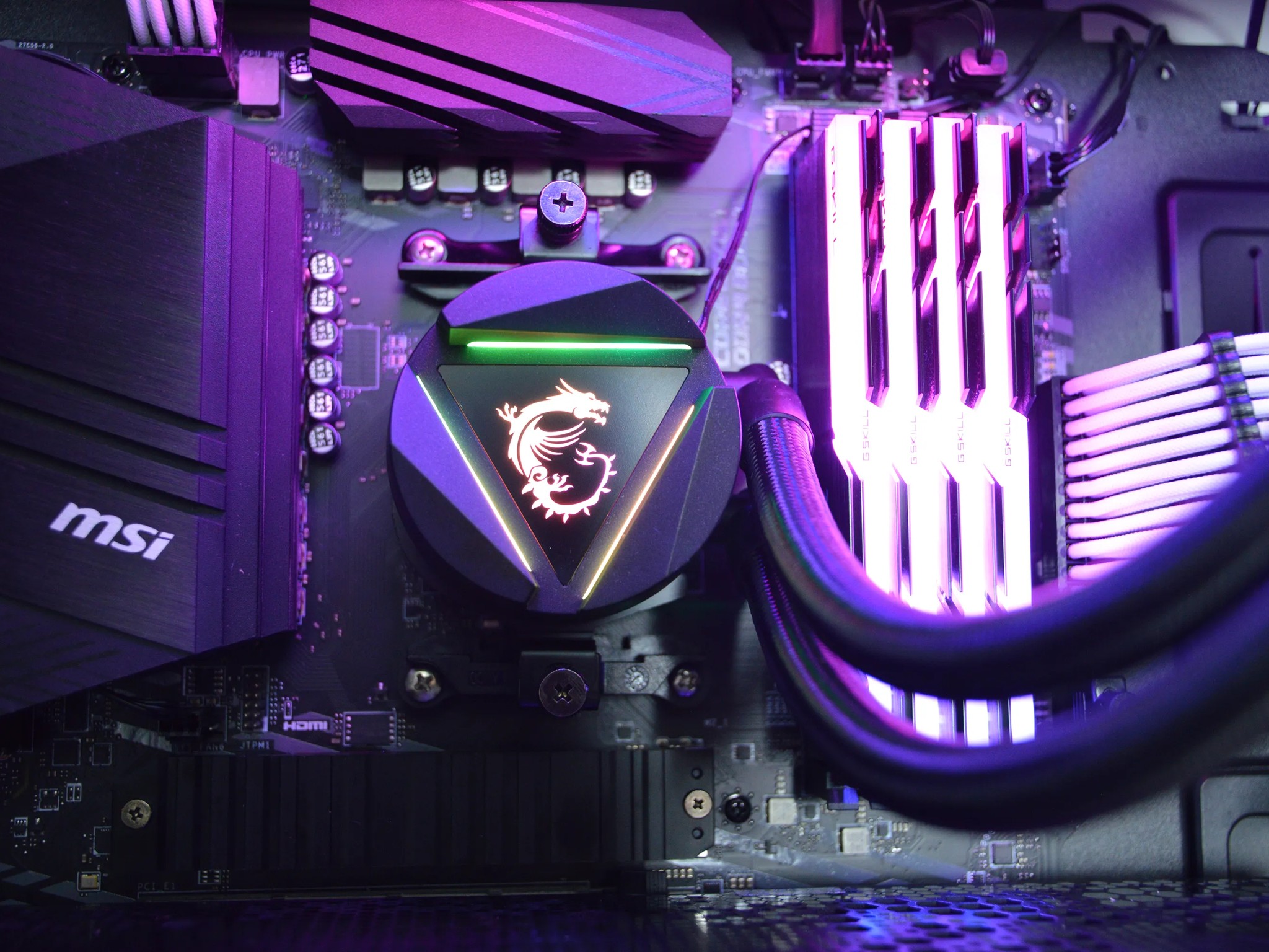⚪️⚫️ RTX 3070 | RYZEN 7 5800X | 32 GB RGB RAM | 1TB NVME GEN 4 SSD | "MIDNIGHT SNOW" |