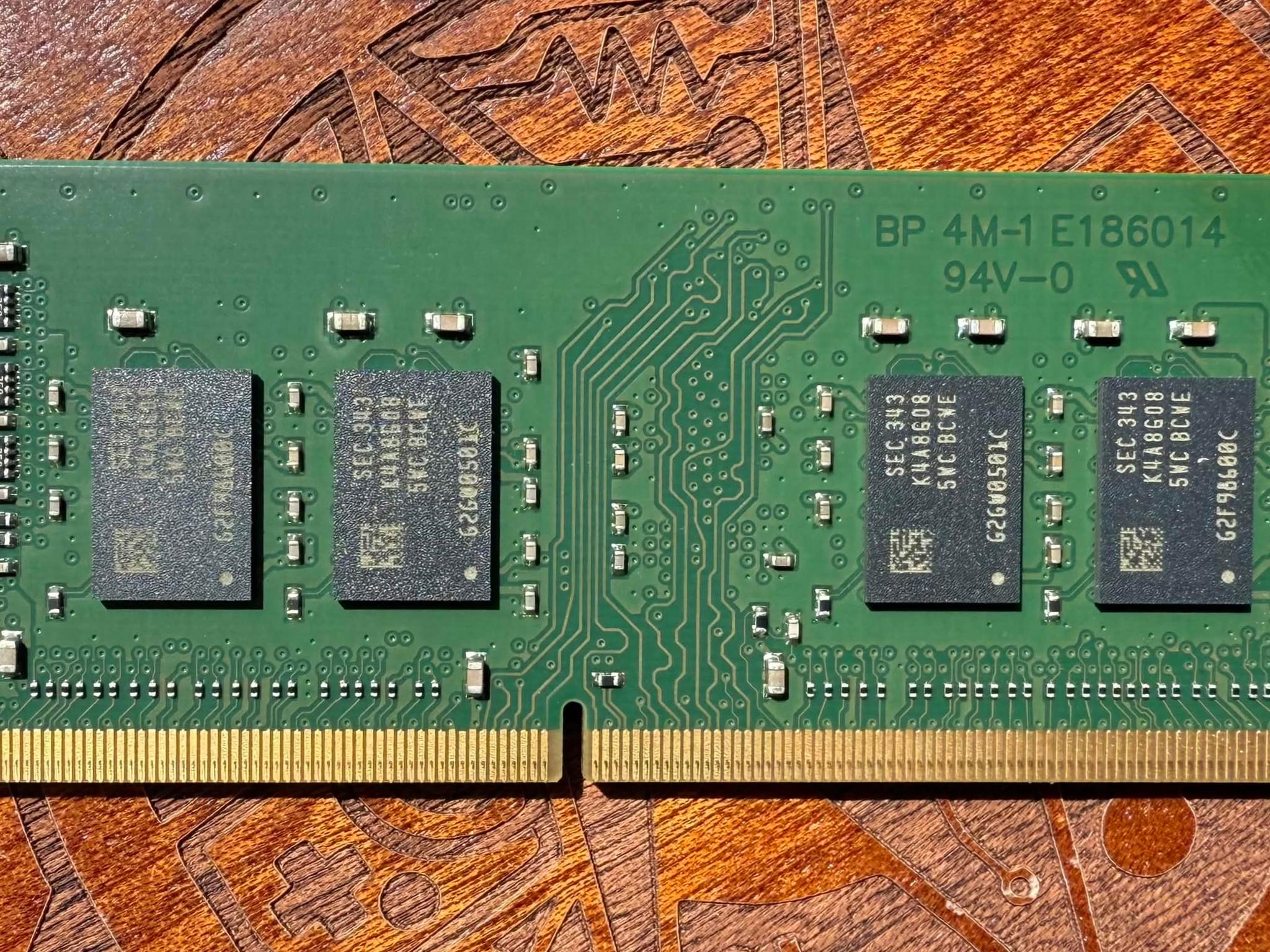 Synology 8GB DDR4-3200 ECC Unbuffered SODIMM (D4ES02-8G) - OEM Pull