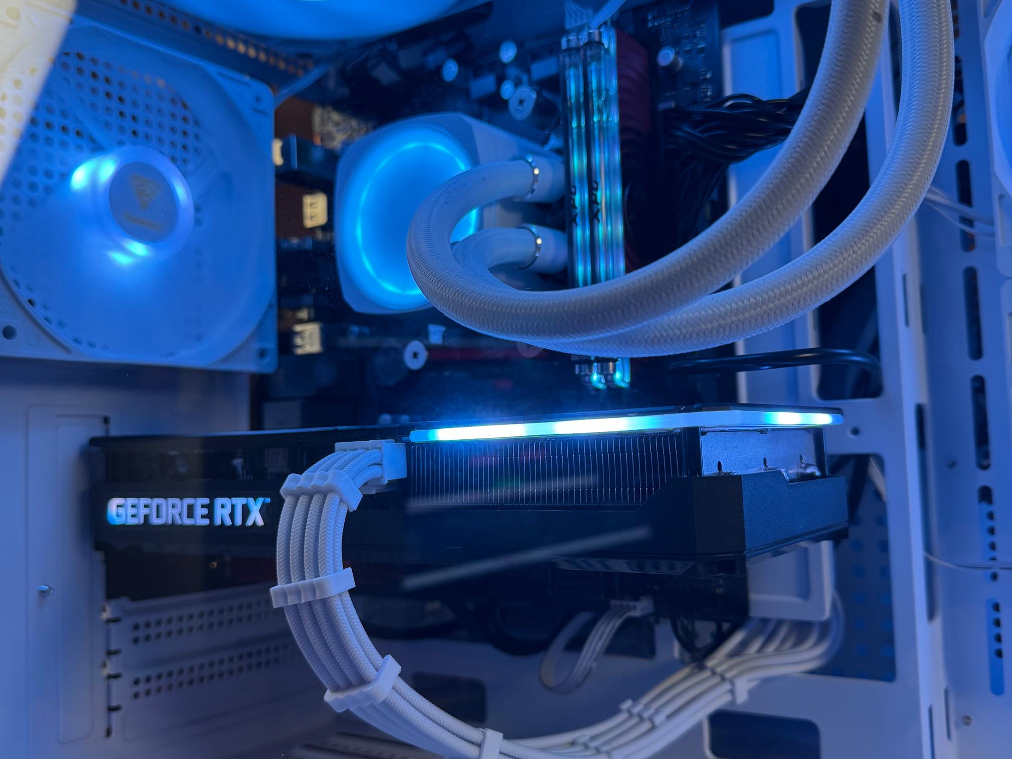 White Stark | RTX 3060 TI | RYZEN 5600X | 500GB SSD | 16G DDR4 | WIFI & BT + WINDOWS 11 ACTIVATED