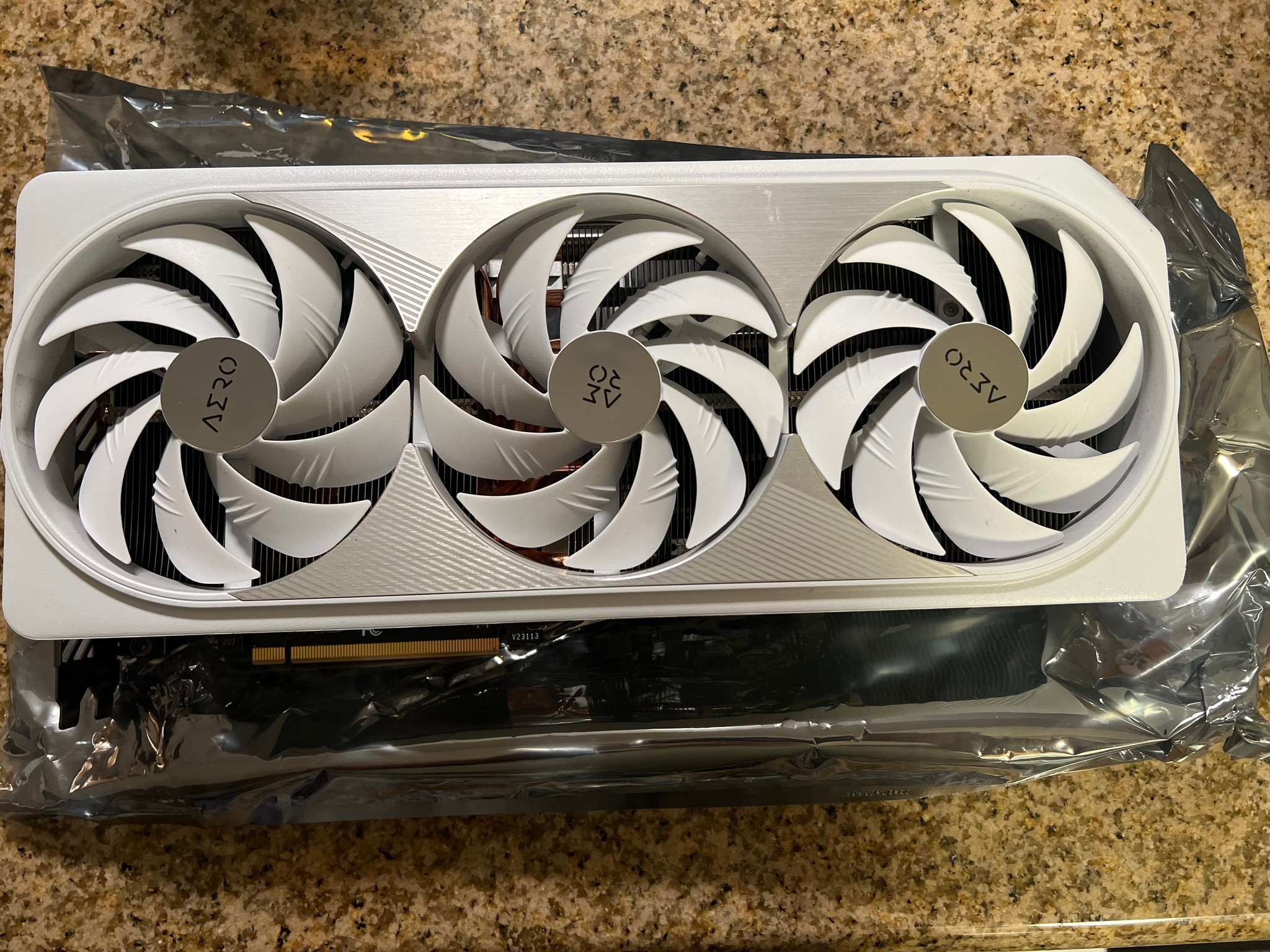 Gigabyte NVIDIA GeForce RTX 4080 Super Aero Overclocked Triple Fan 16GB GDDR6X PCIe 4.0 GPU