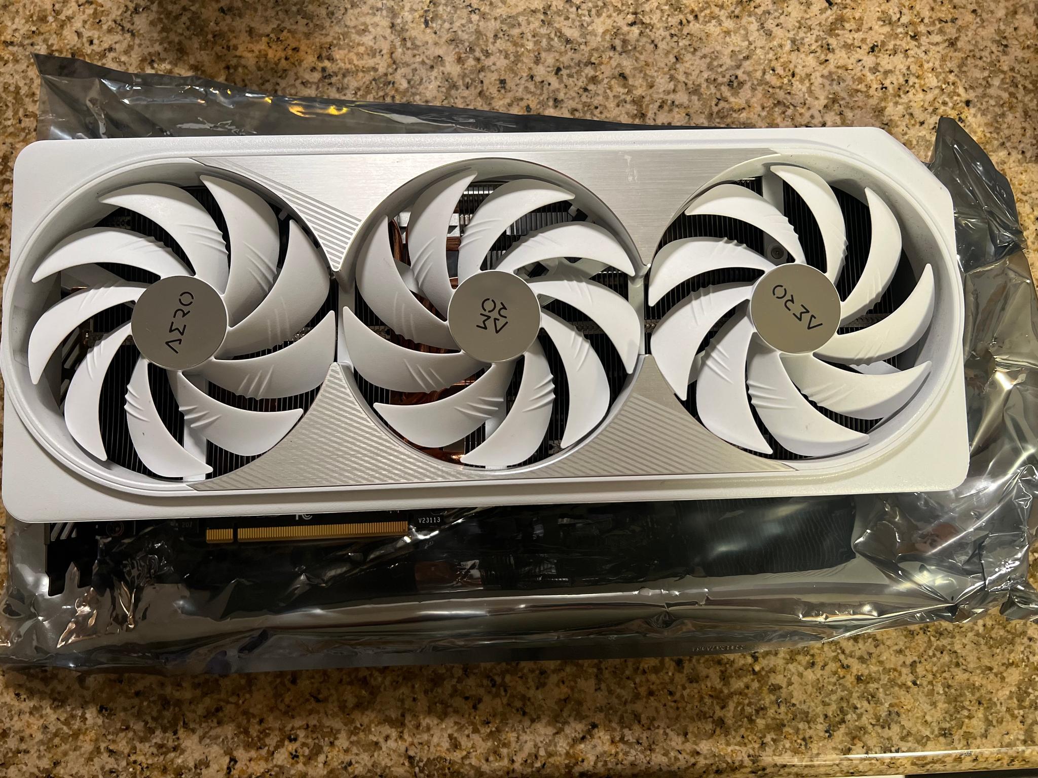 Gigabyte NVIDIA GeForce RTX 4080 Super Aero Overclocked Triple Fan 16GB GDDR6X PCIe 4.0 GPU