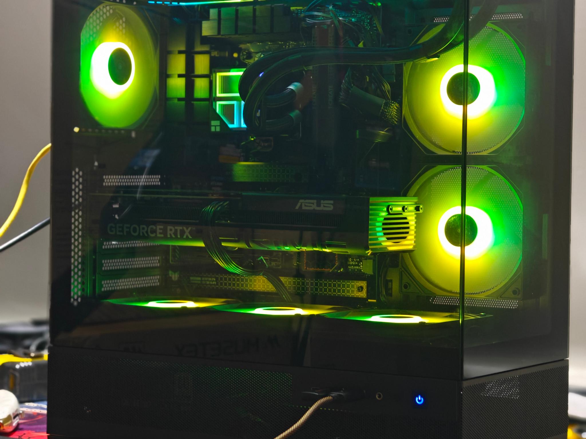 AWESOME WARZONE GAMING PC