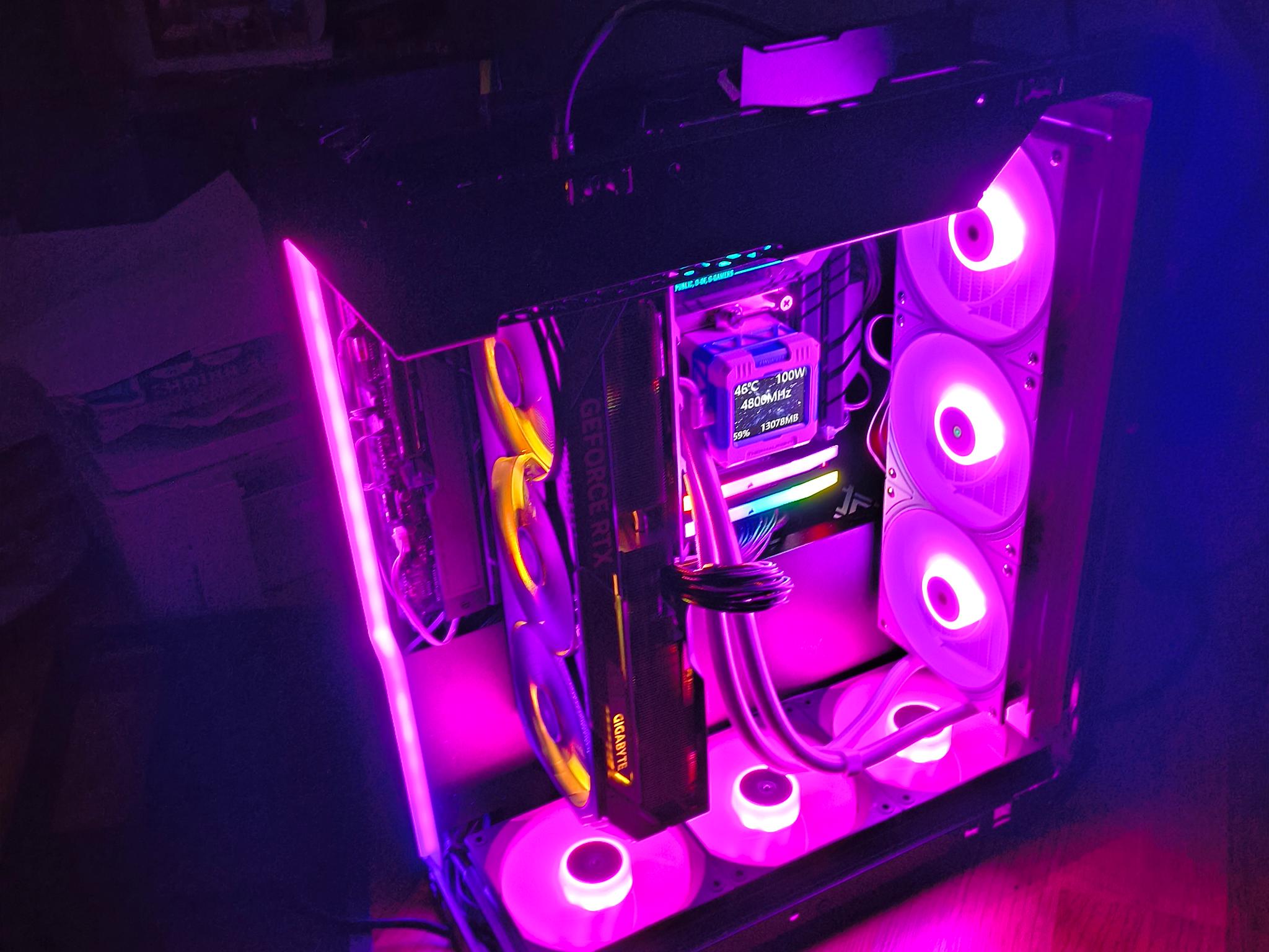 GIGABYTE GeForce RTX 5080 GAMING OC 16G