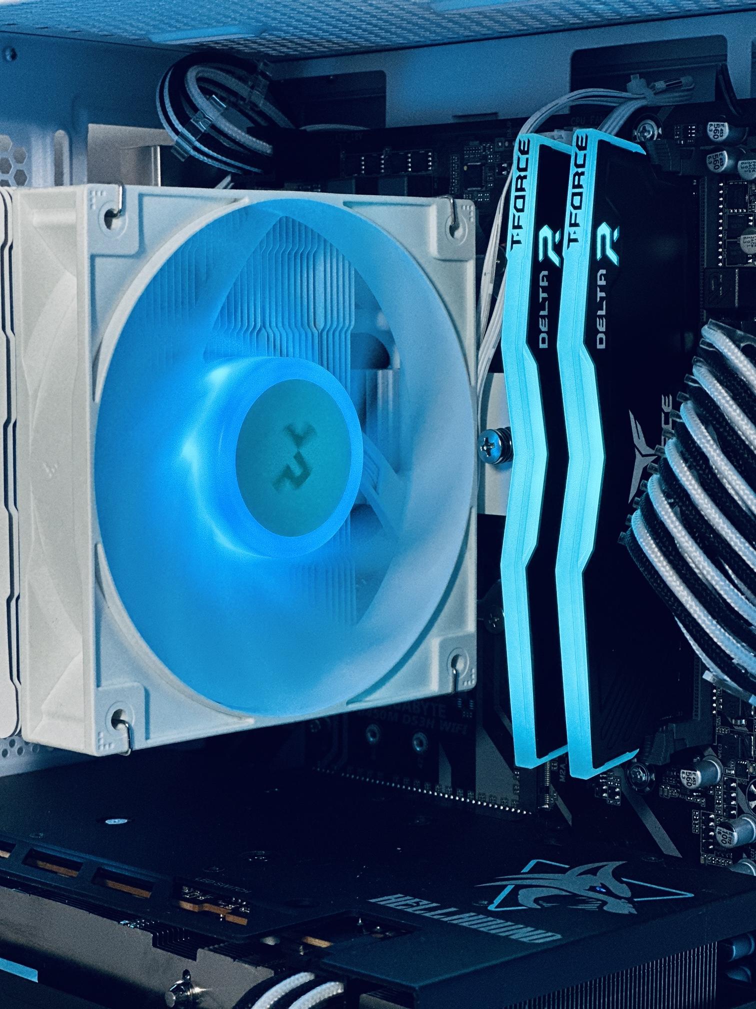 RX 6650XT | AMD Ryzen 7 2700X | 16GB RAM | 1TB SSD | Gaming/Streaming PC WIFI WIN10