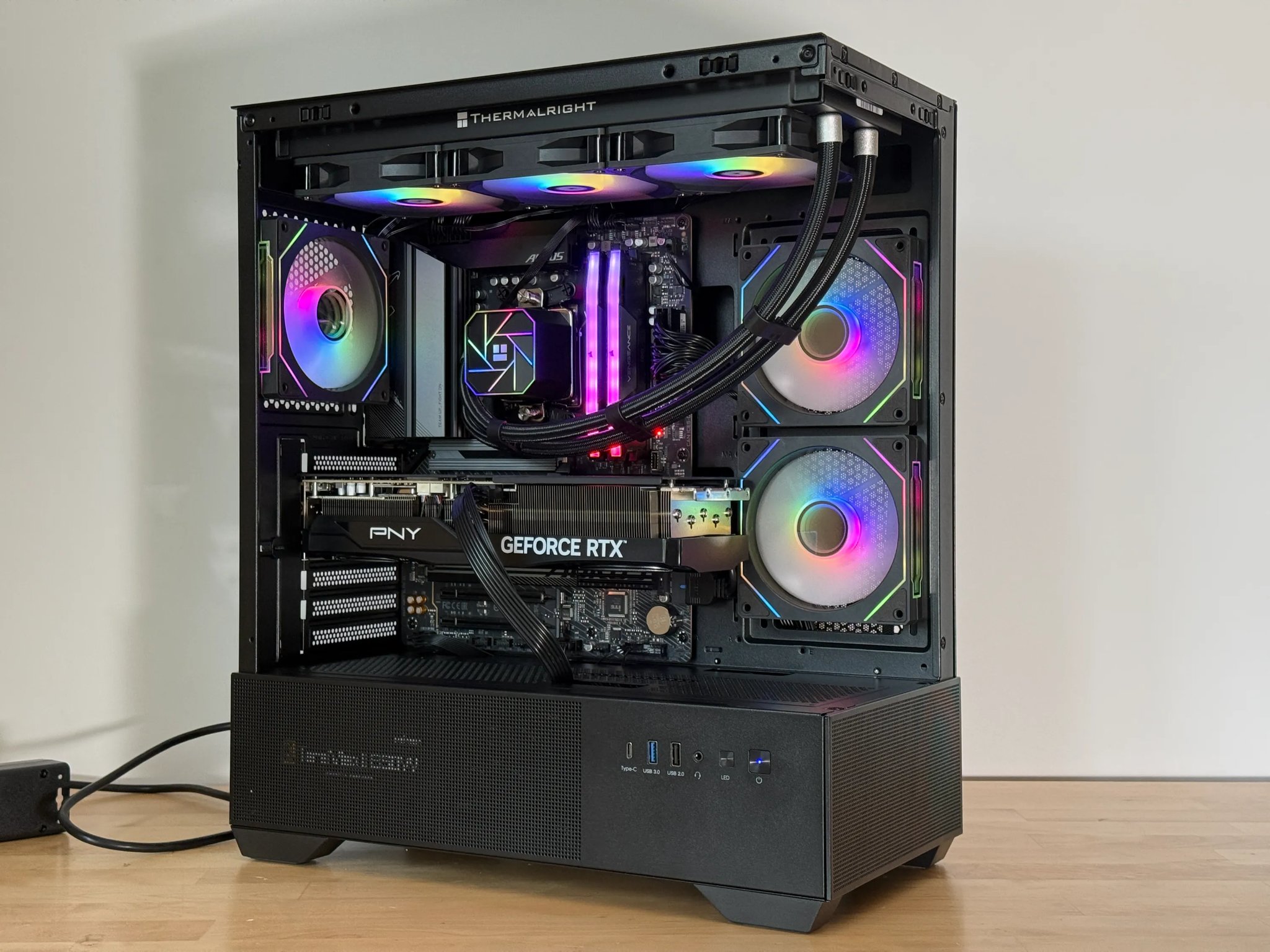 RTX 5070TI Ryzen 7800x3d Gaming PC