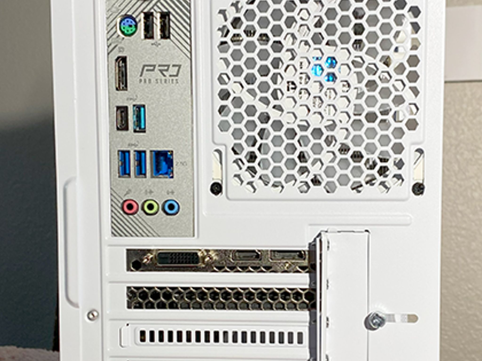 Mid-Range *  Creator PC