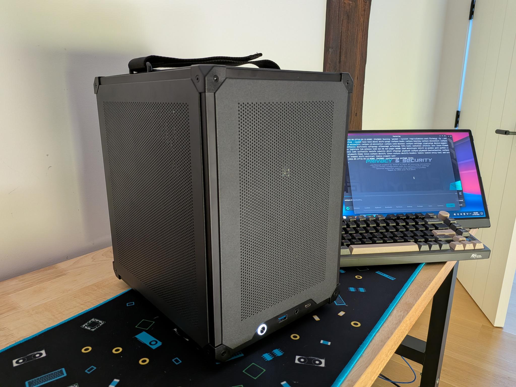 Vapor Duke - RX 7600, Ryzen 5 5600X, 16 GB DDR4 RAM, 1TB NVMe SSD