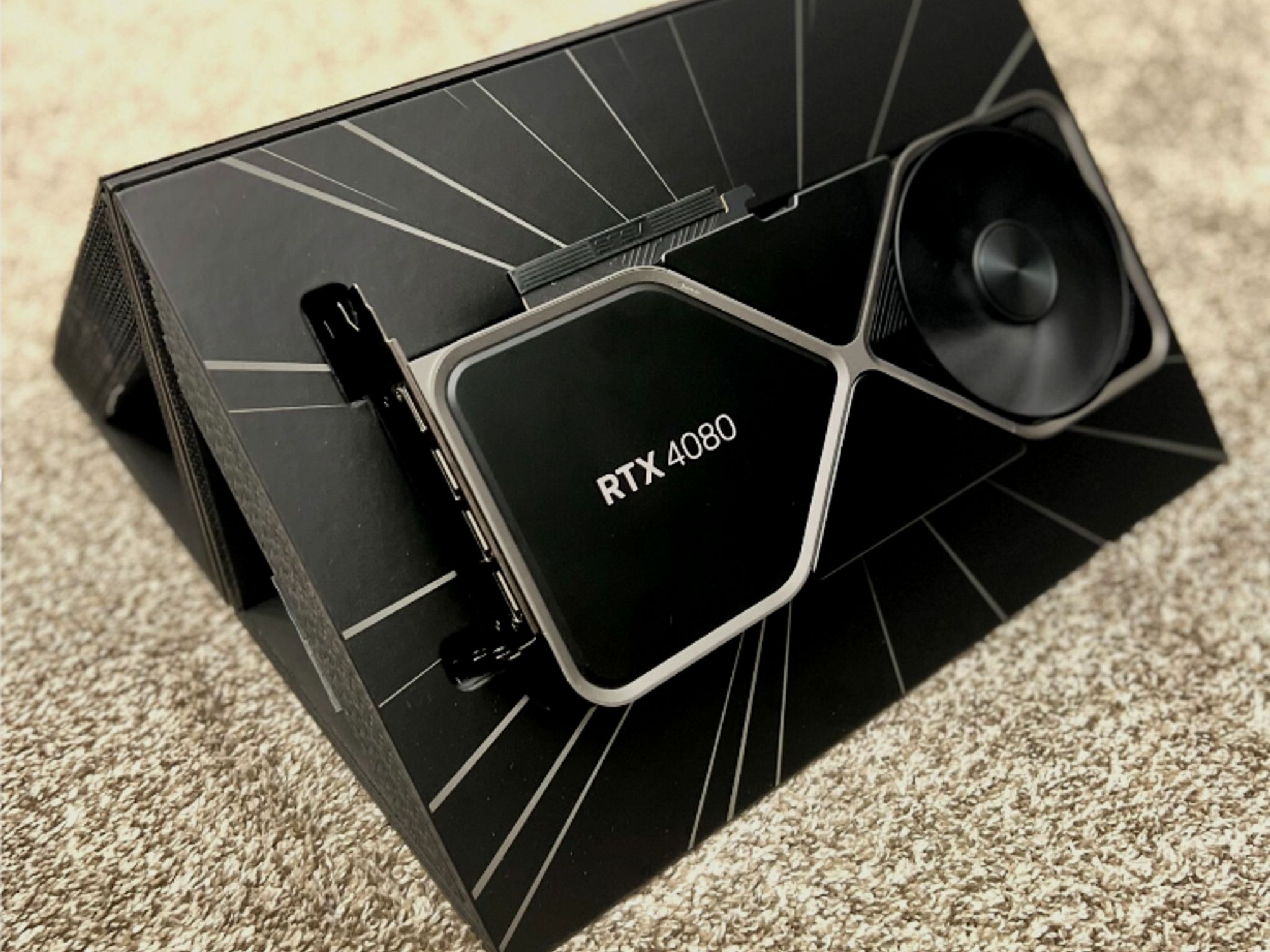 NVIDIA GeForce RTX 4080 Founders Edition Dual Fan 16GB GDDR6X PCIe 4.0 Graphics
