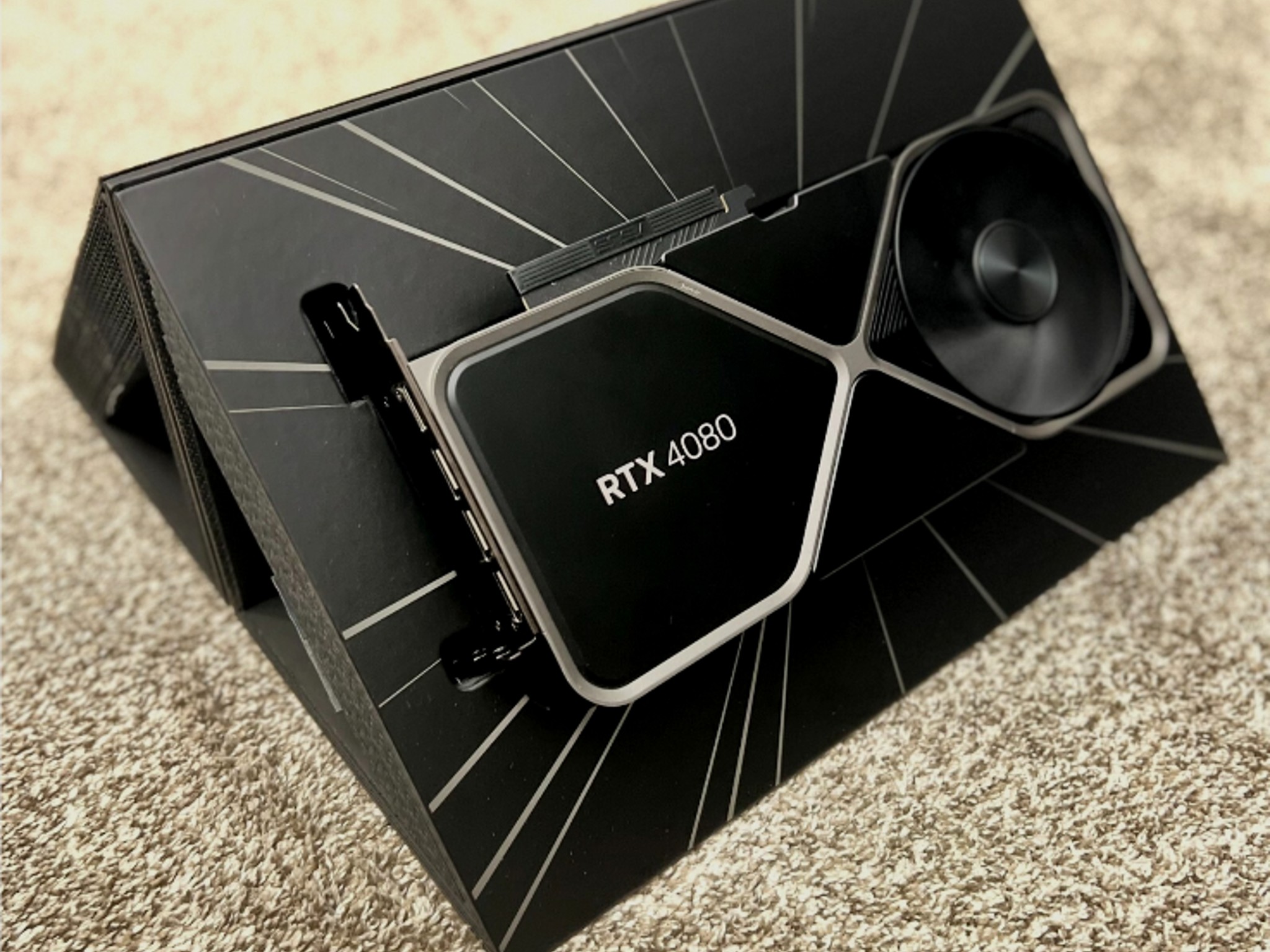 NVIDIA GeForce RTX 4080 Founders Edition Dual Fan 16GB GDDR6X PCIe 4.0 Graphics