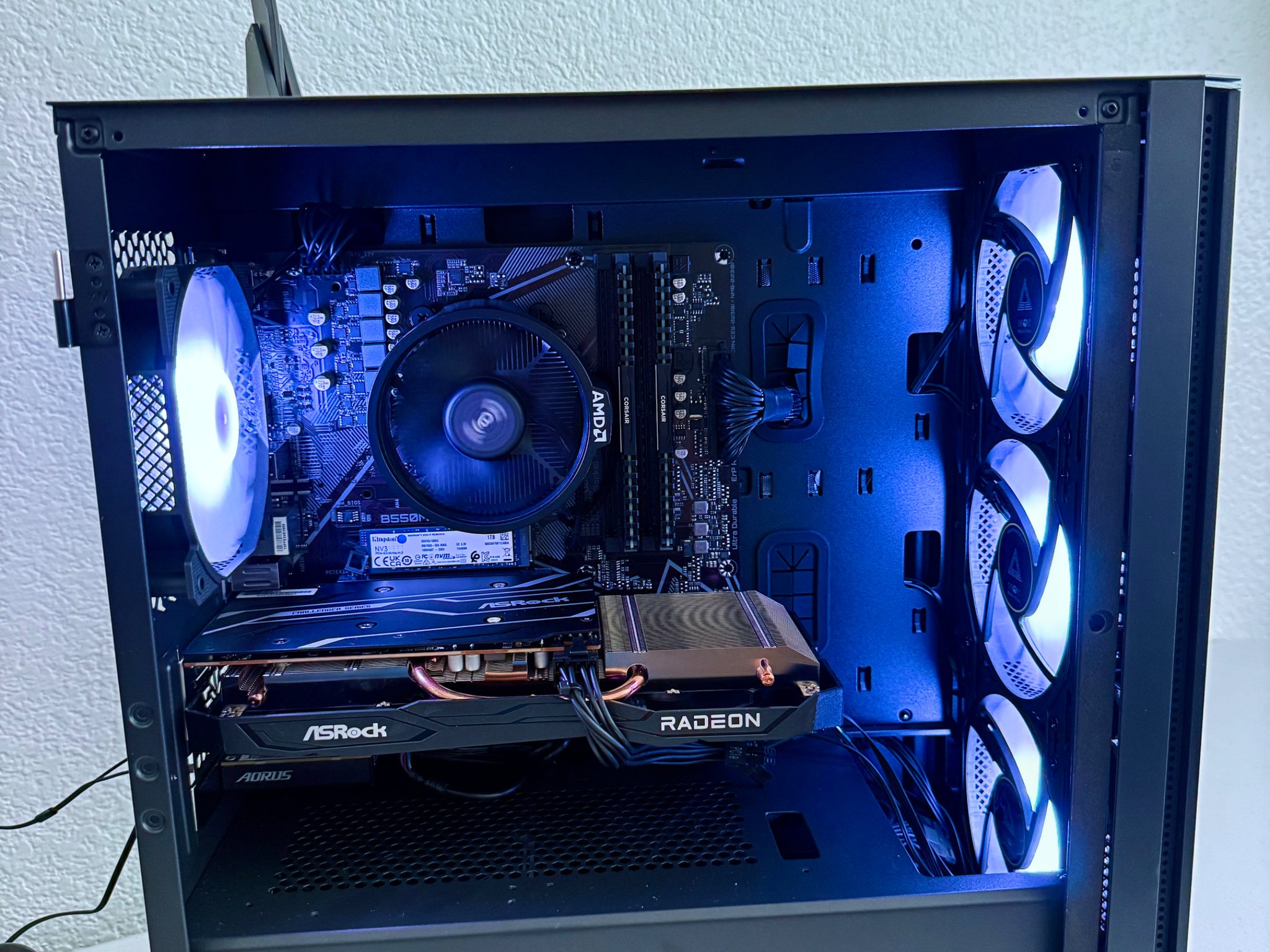 On Sale! Gaming PC: R5 5500 + RX 6600🔥