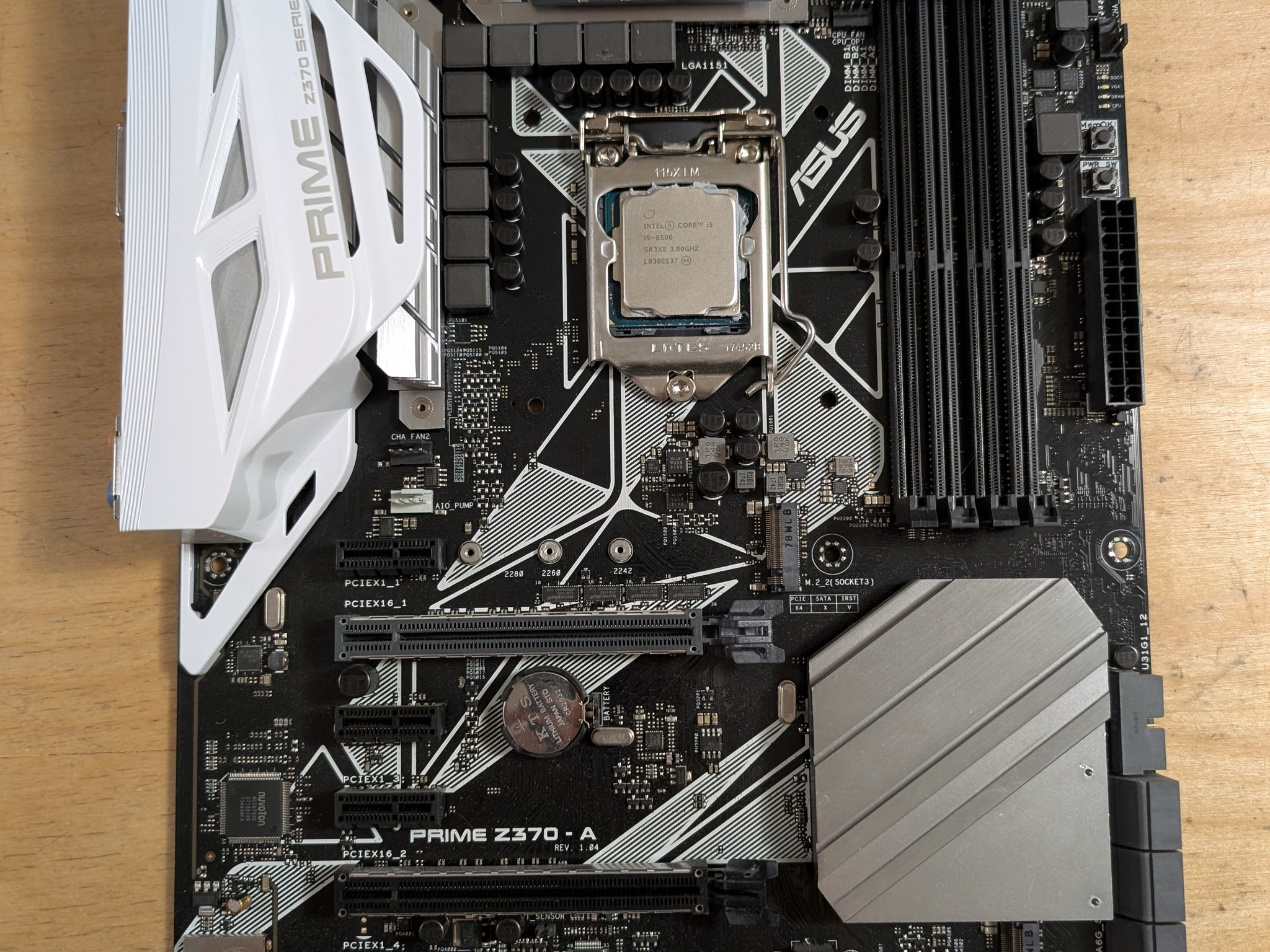 Intel Core i5 8500 + Asus Z370-A