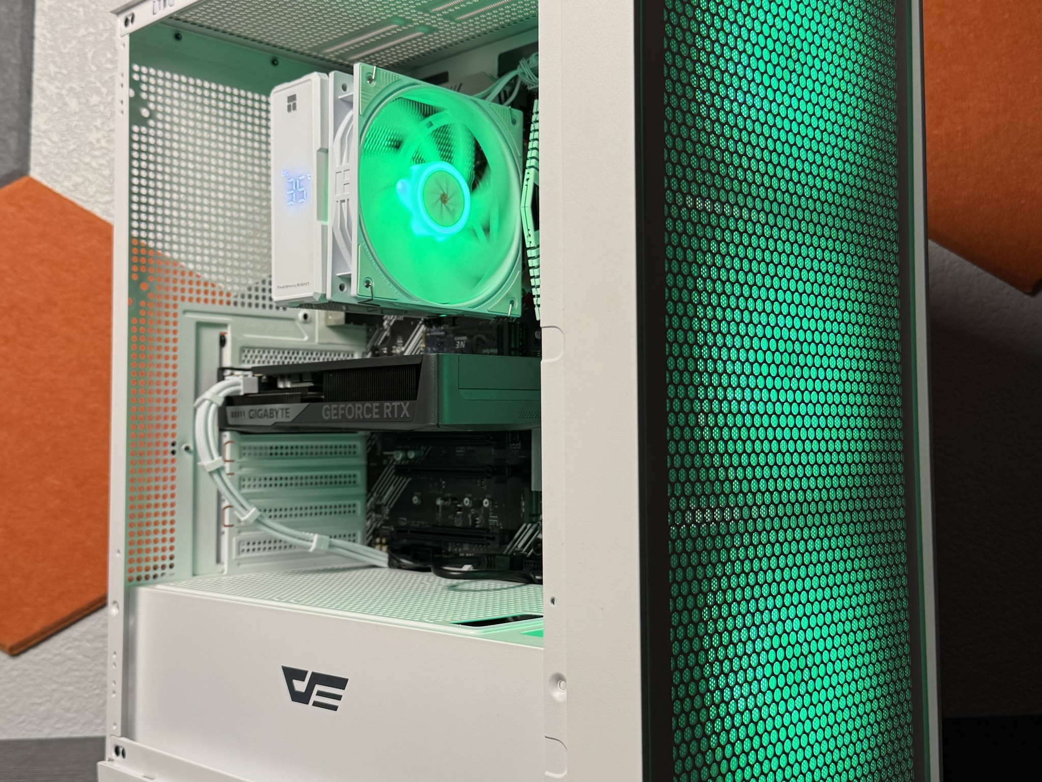 Ryzen 5 5500X3D and RTX 5060 build