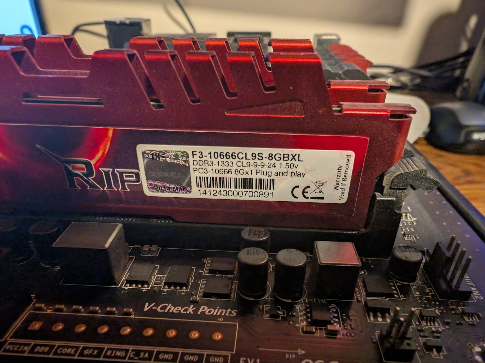 MSI z97 Gaming 5, i5 4690k, 16gb ddr3, hyper 212 cooler