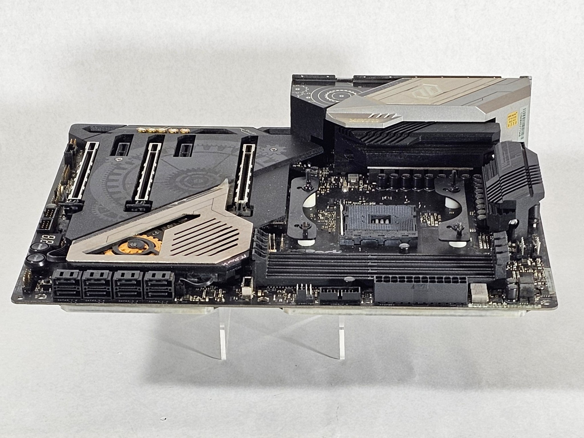 X570 AM4 DDR4 WIFI ATX ASROCK Taichi Motherboard