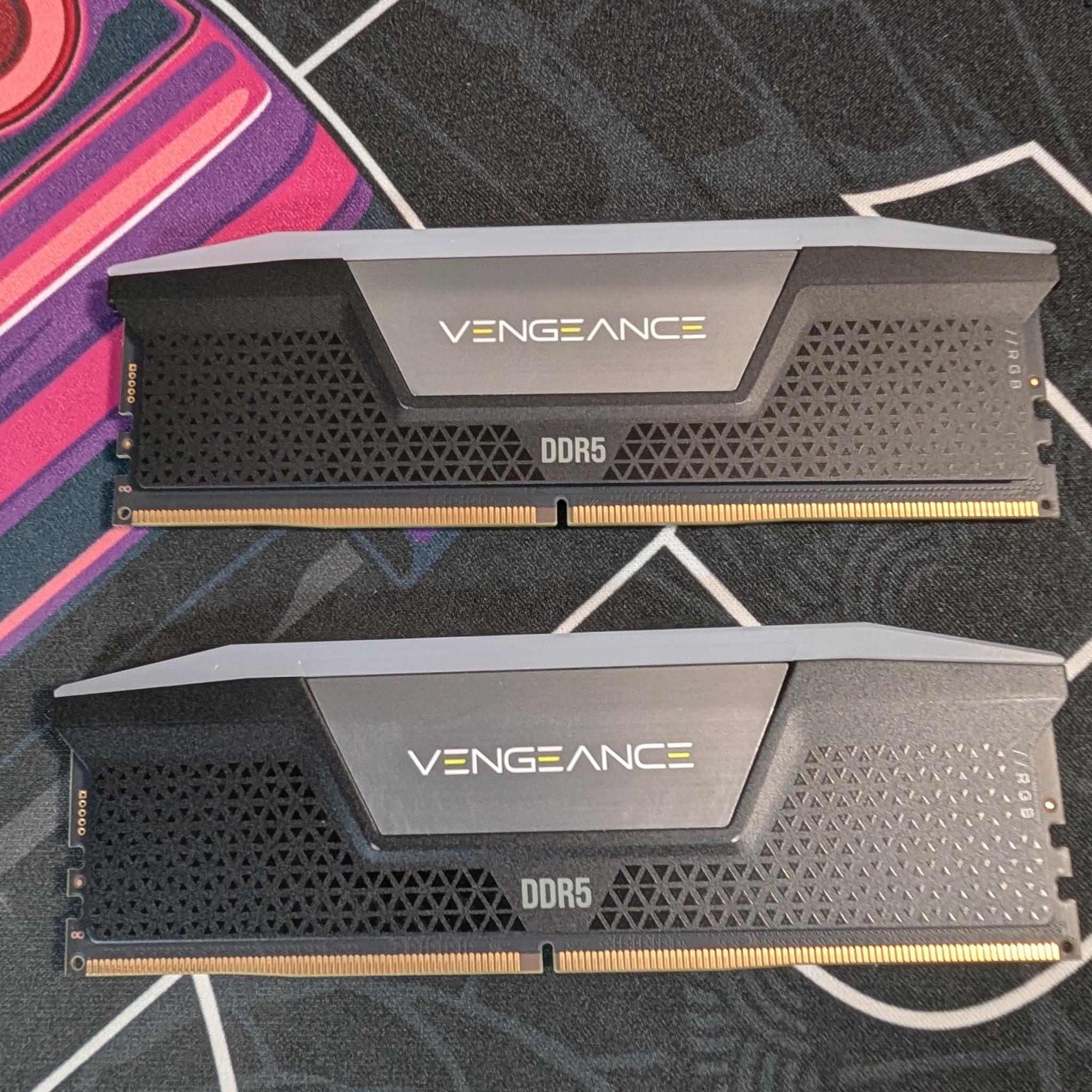 Corsair Vengeance RGB 32GB (2x16GB) DDR5 6400MHz RAM