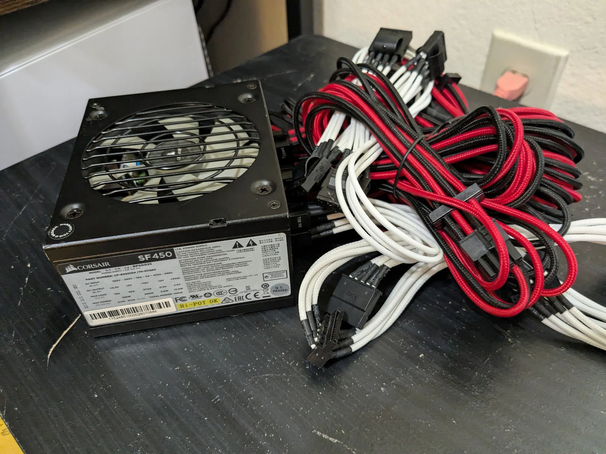 Corsair SF450 SFX Small Form Factor Fully Modular Power Supply with Custom Sleeved Cables