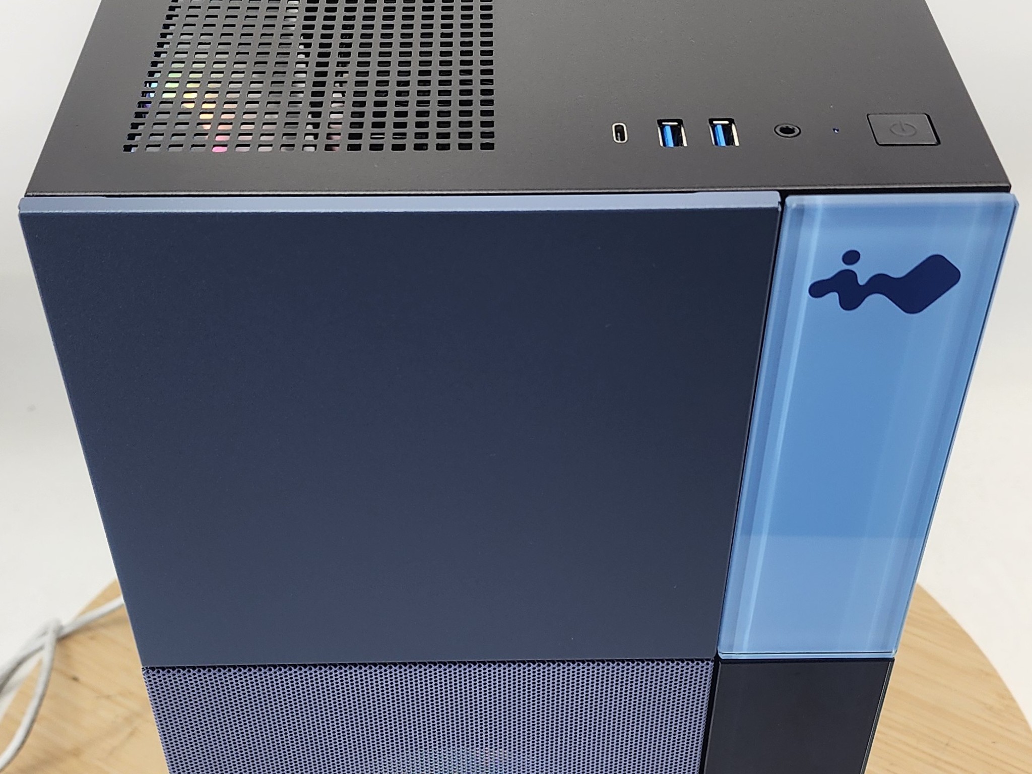 Gaming PC Ryzen 7 7700X 16GB RAM 1TB SSD RTX 4060 Ti 16GB Windows 11 Computer