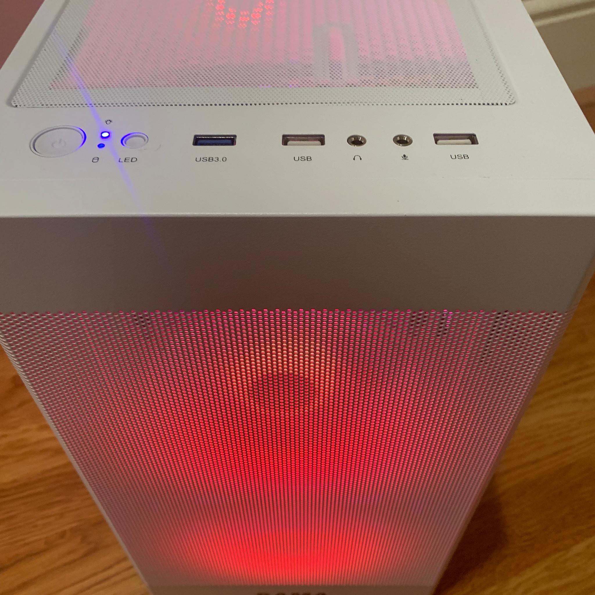 RX 580 8GB RYZEN 5 1600X FORTNITE READY WHITE CUSTOM 16GB RAM 1000GB SSD ARGB LIGHTING WINDOWS 10