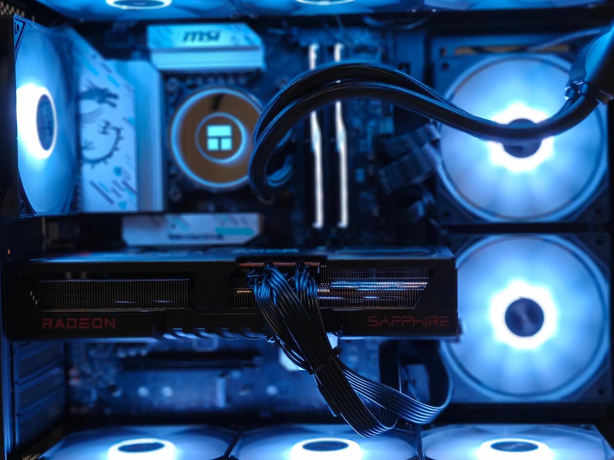 1440P - AMD Radeon RX 9070 - Intel Core Ultra 7 265K - 32GB DDR5 6000 - 2TB M.2 NVMe Gen 4 SSD