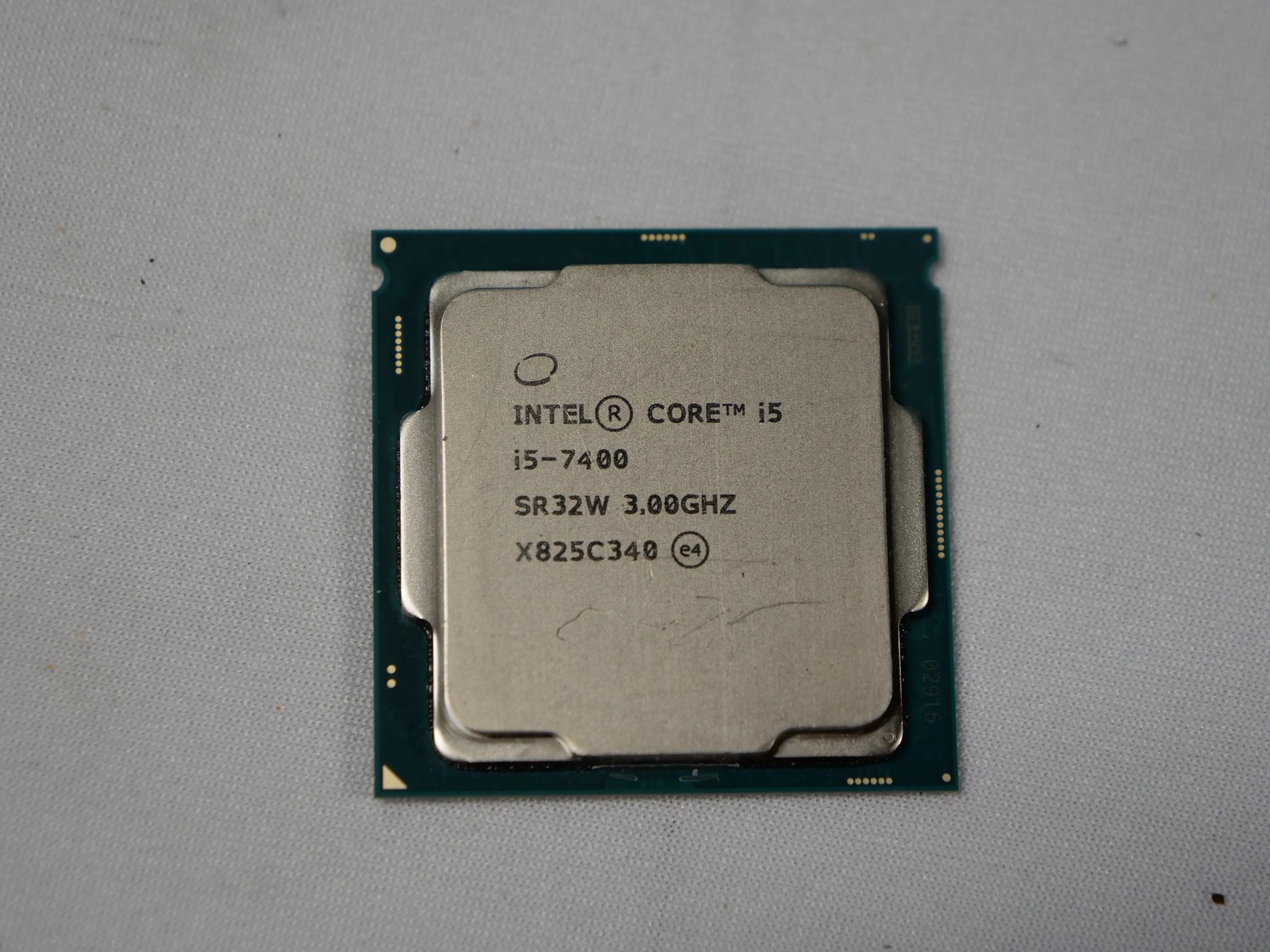 i5-7400 @ 3.0ghz (free ship!) | Jawa