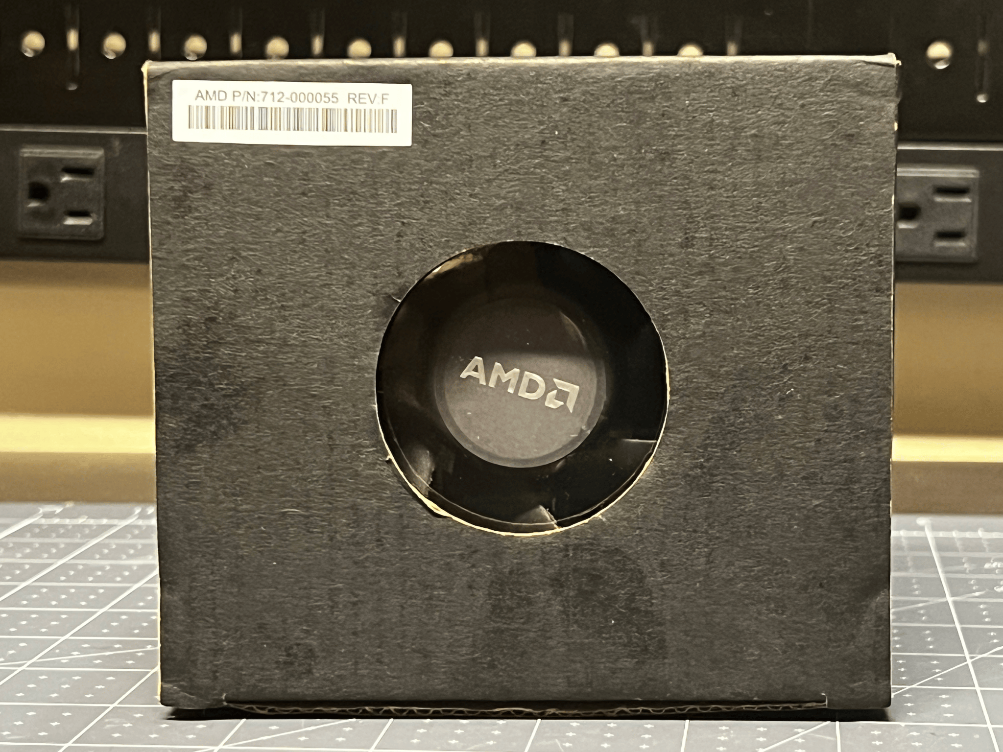 AMD Wraith Spire Socket AM4 4-Pin PWM Copper Core CPU Cooler