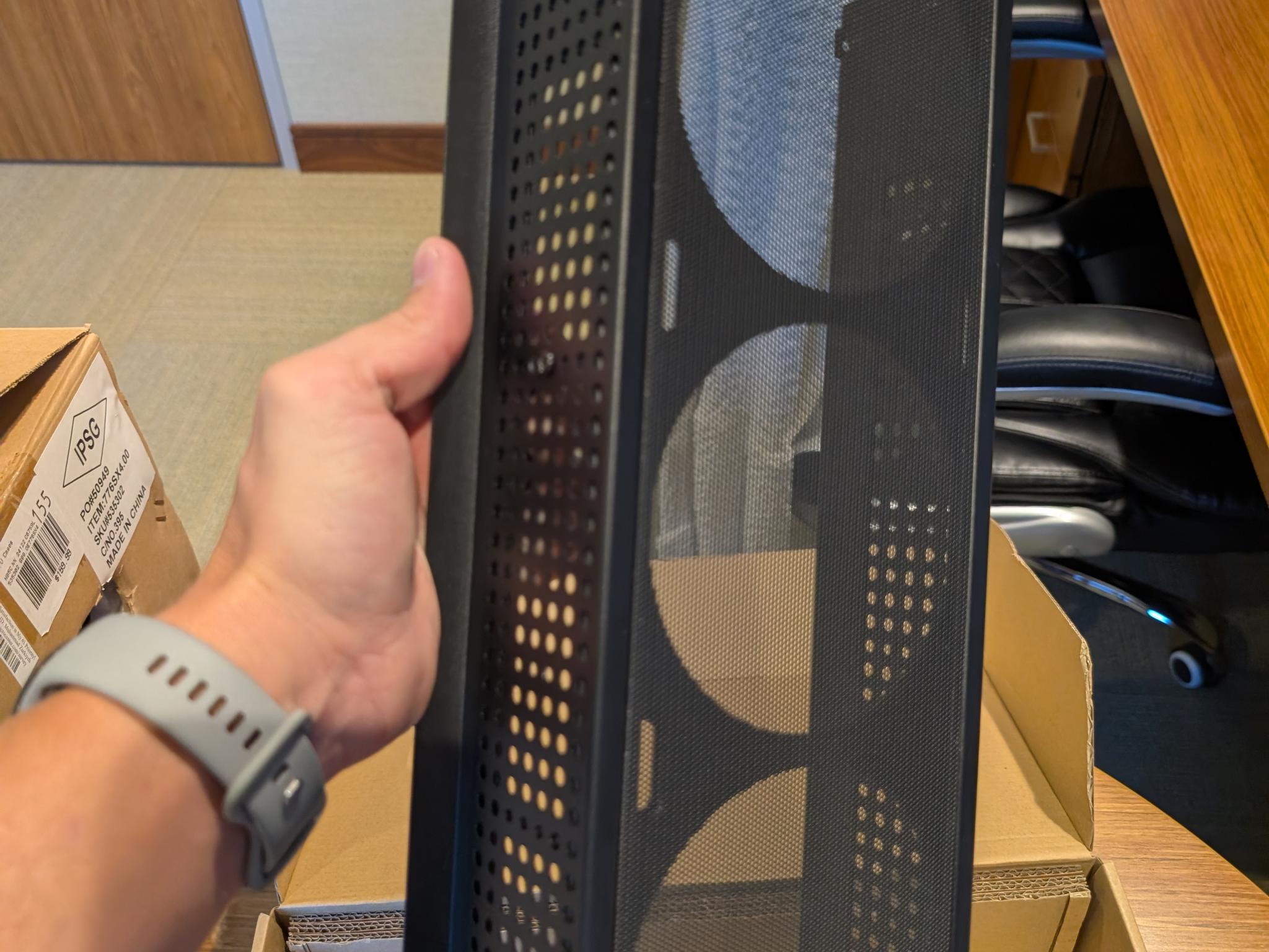 SSUPD Meshroom S w/PCIe 4.0 Riser (Black - Mesh) - Image 5