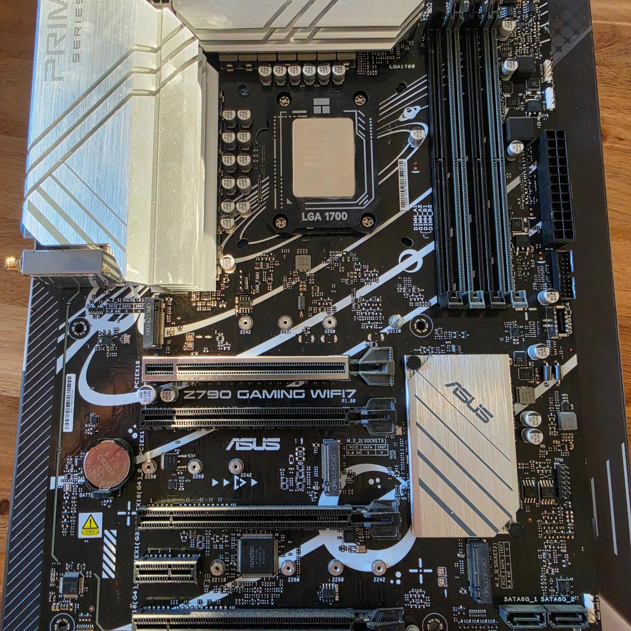 ASUS Z790 Gaming WiFi 7 Intel LGA 1700 DDR5 with i5 12600KF, Thermaltake Contact Plate