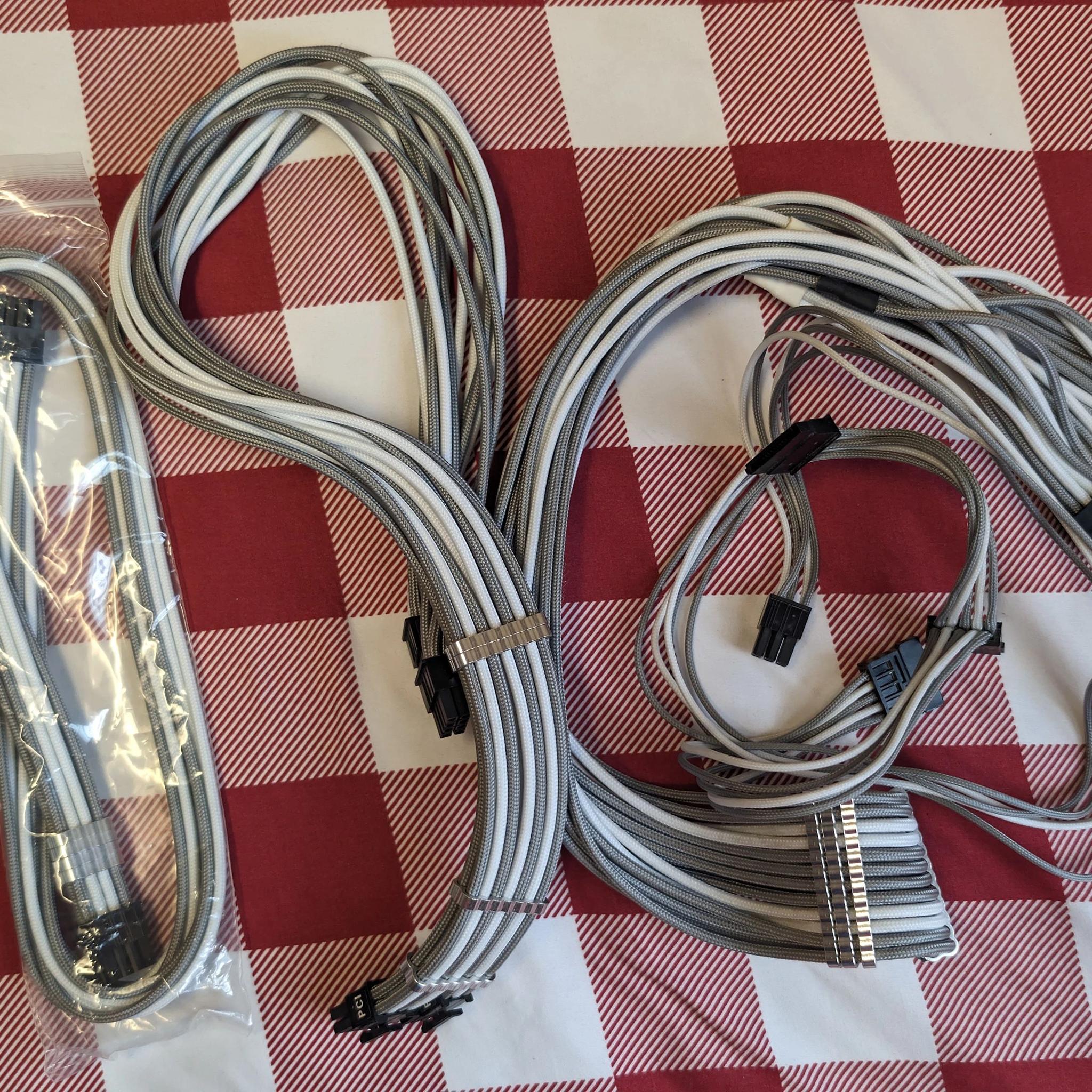 Corsair RM850X Fully Modular Power Supply w/ $350 worth of CableMod & Corsair Sleeved Cables