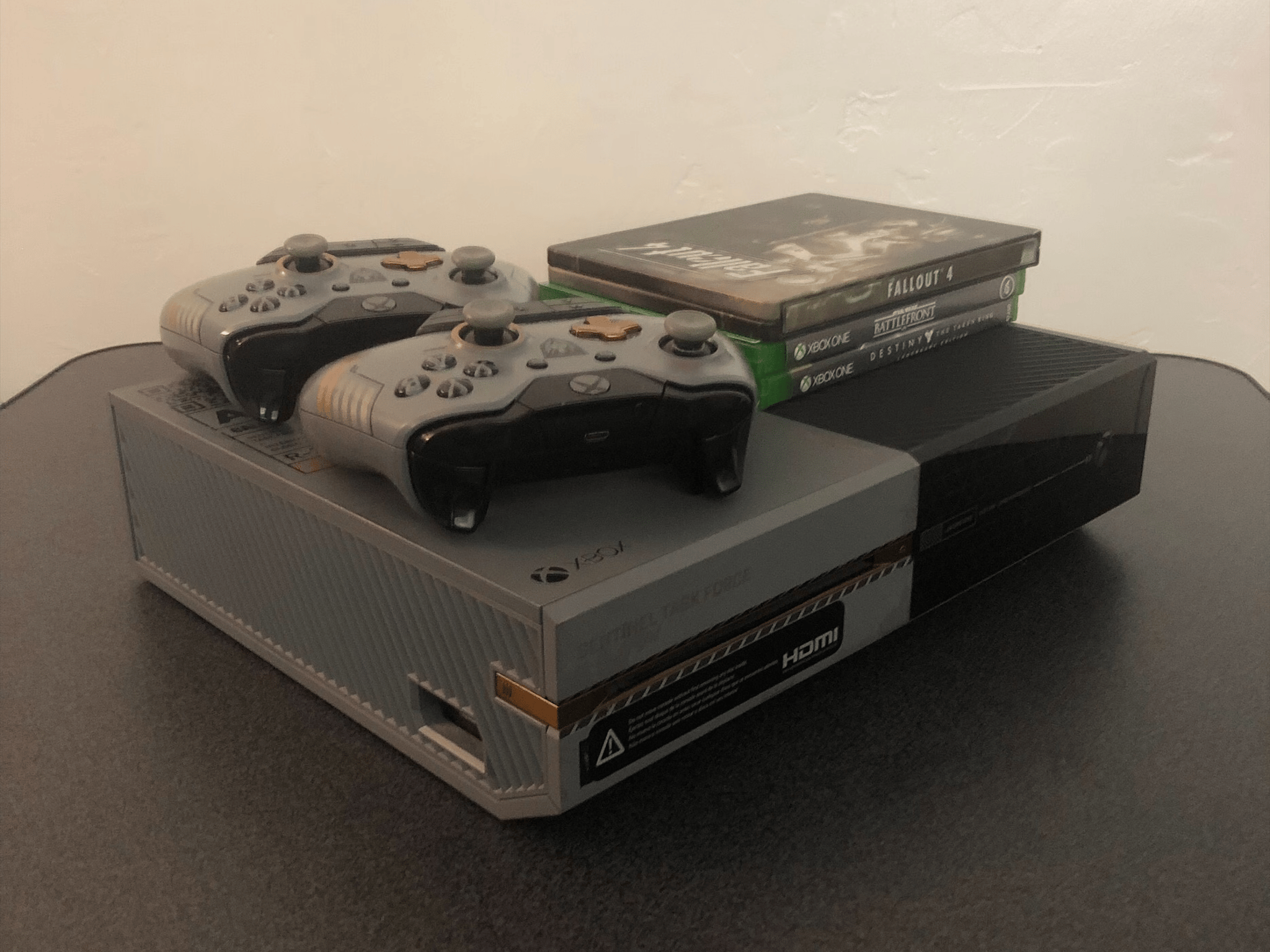 Xbox One Call of Duty: Advanced Warfare Limited Edition 1TB