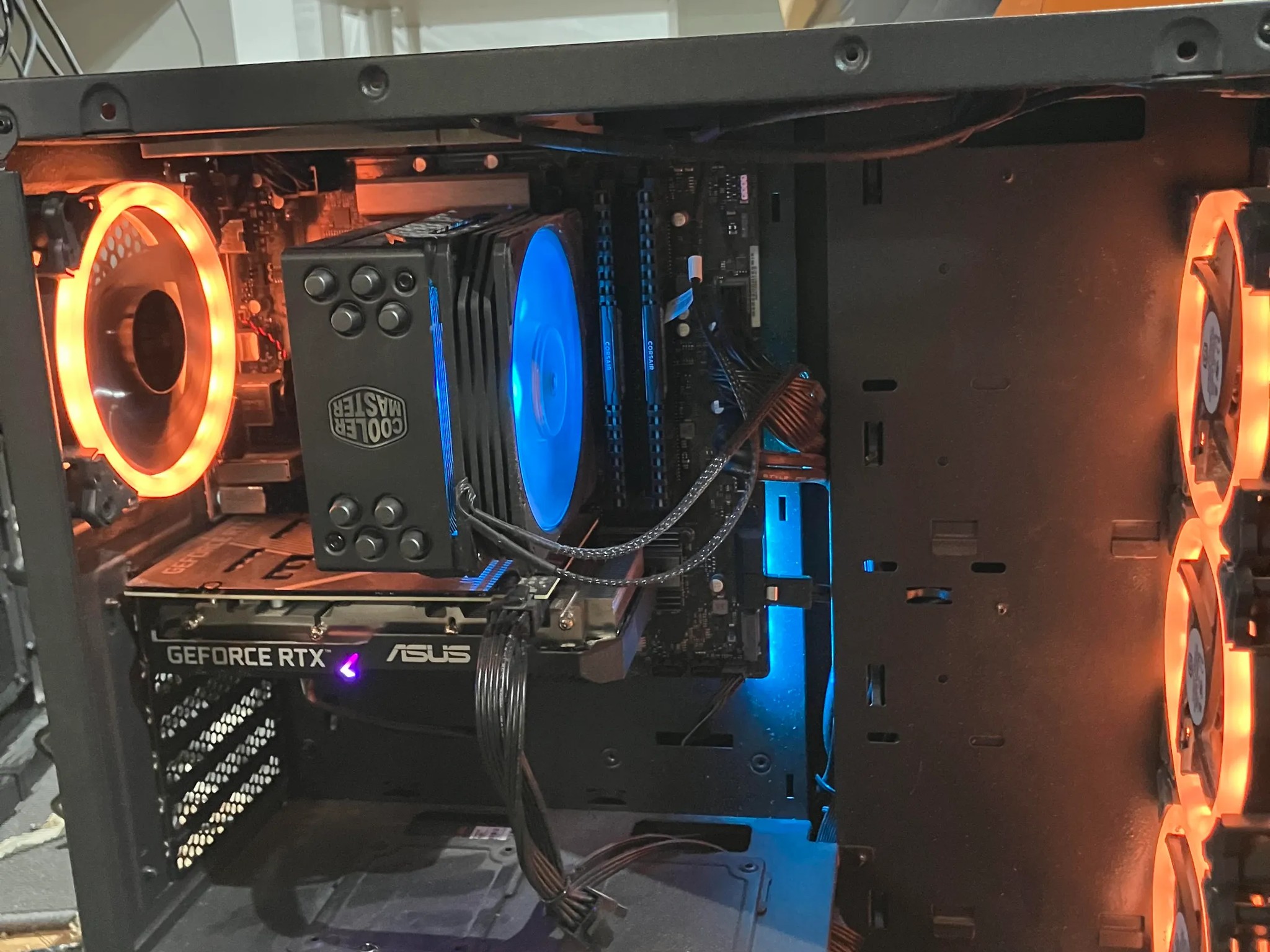 ASUS RTX 3060 12GB | Core i5-11600KF Overclocked | 32 GB DDR4 RAM | 500 GB SSD + 1 TB HDD |
