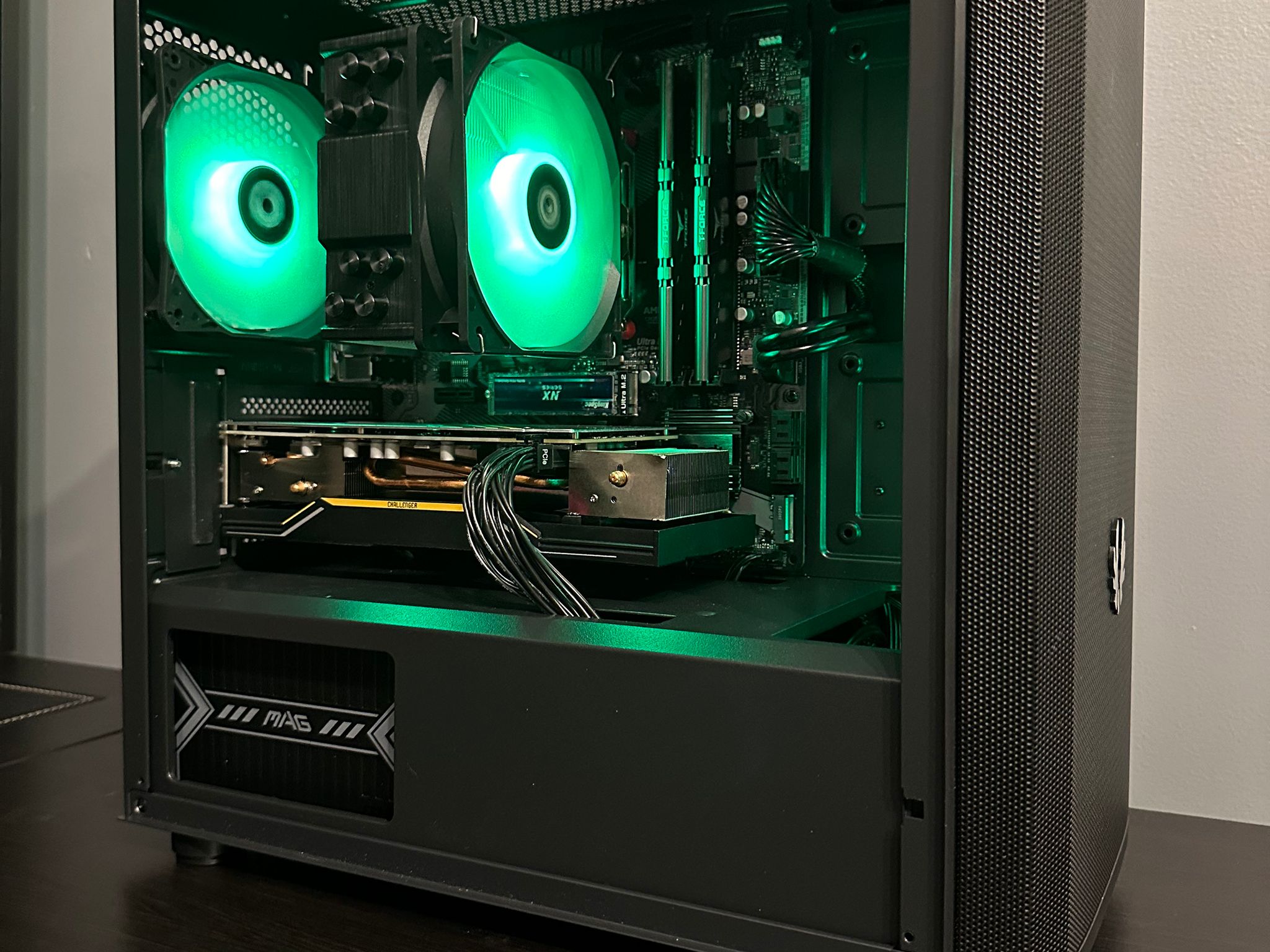 All New Asrock 5600xt / Ryzen 5500 / 1080 gaming pc
