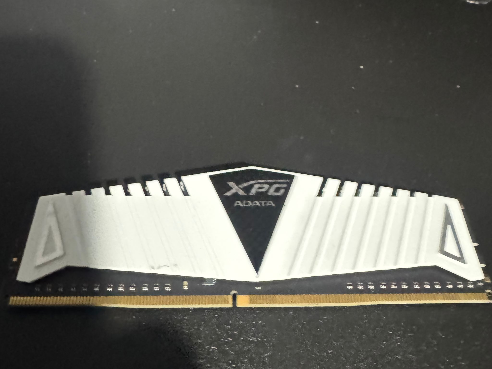 ADATA 8GB DDR4 3000MHz CL16 White RAM Stick – Tested & Working