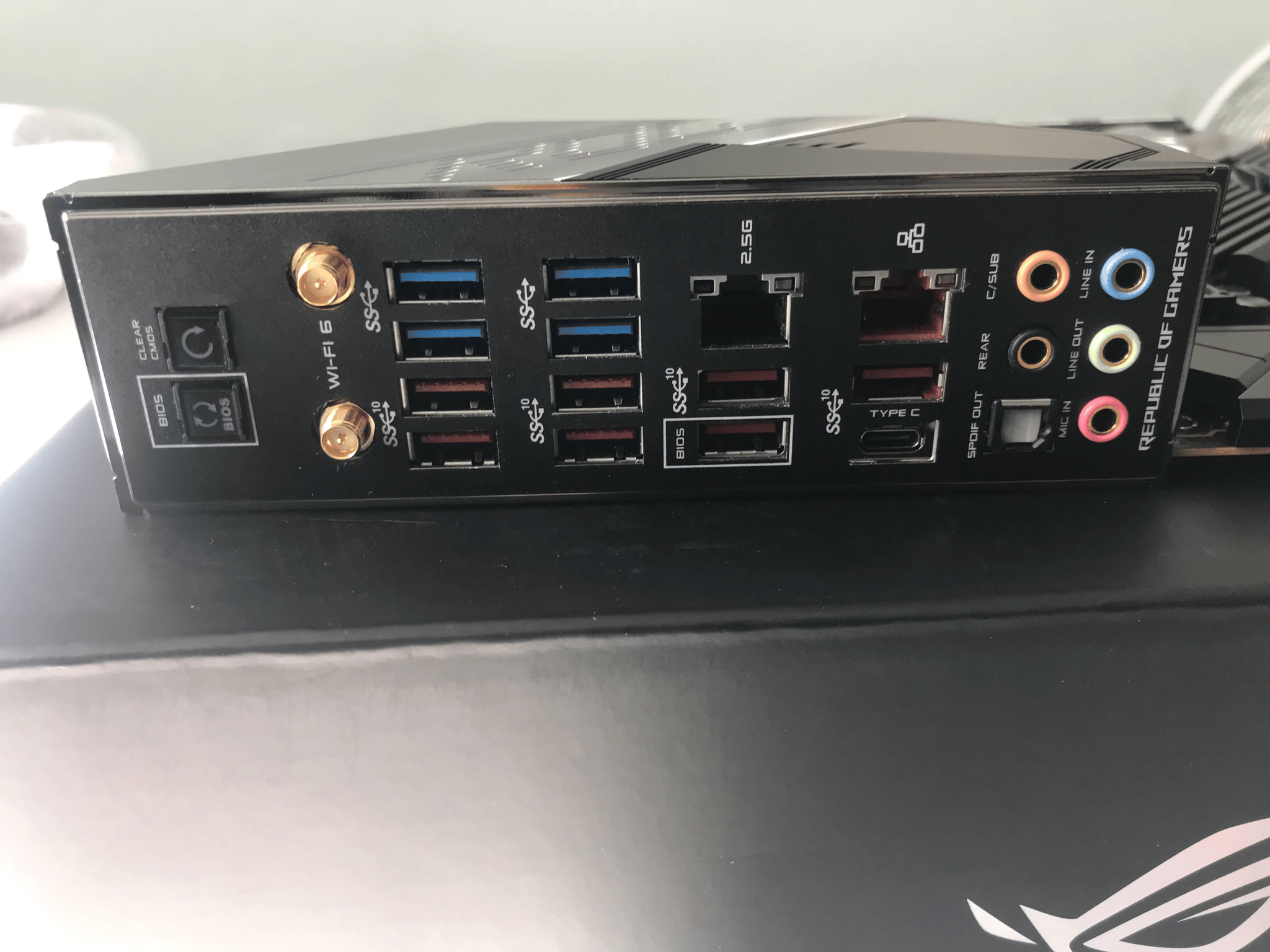 Asus ROG Crosshair VIII Dark Hero (used)