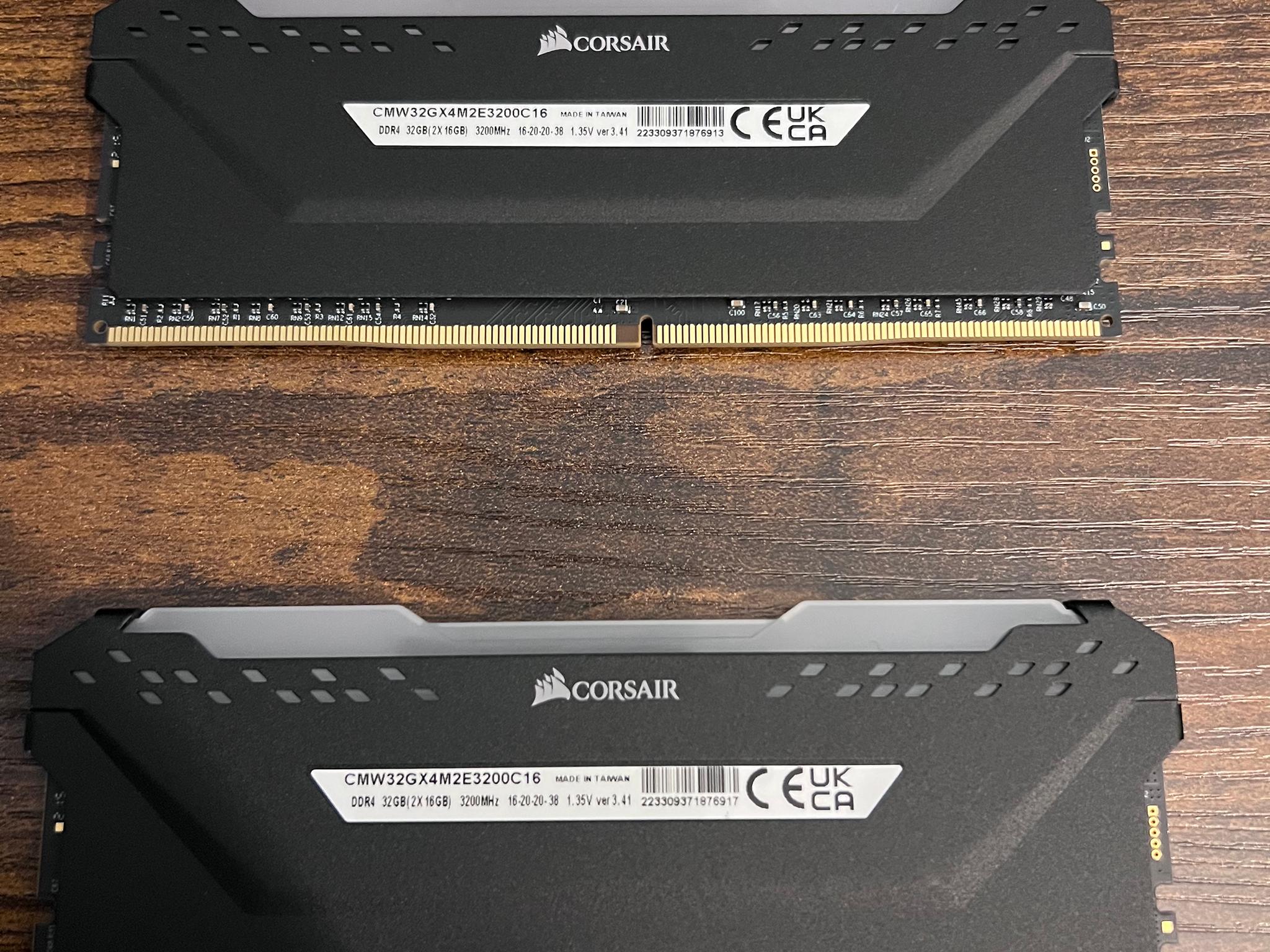 Vengeance RGB PRO 32GB (2x16GB)