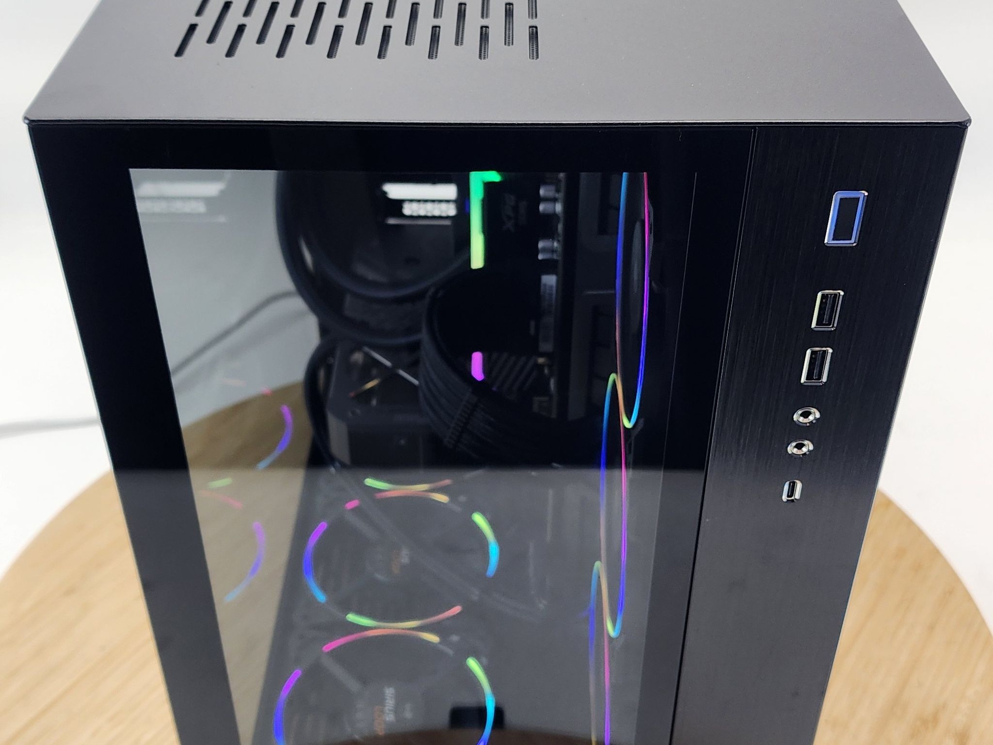 Gaming PC Ryzen 7 7700 32GB RAM 2TB SSD RTX 5060 Ti  16GB Windows 11 Computer