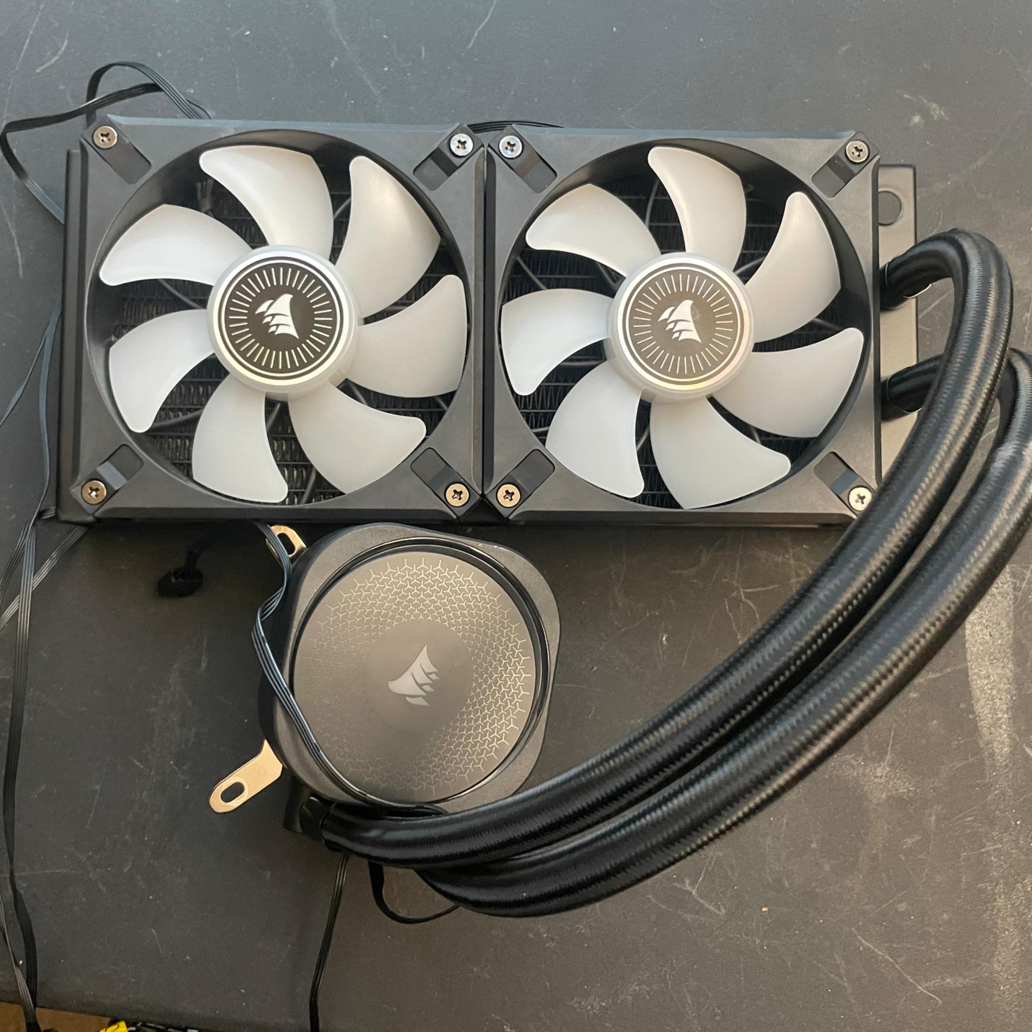 CORSAIR - NAUTILUS 240 ARGB Liquid CPU Cooler with RS120 ARGB Fans - Black
