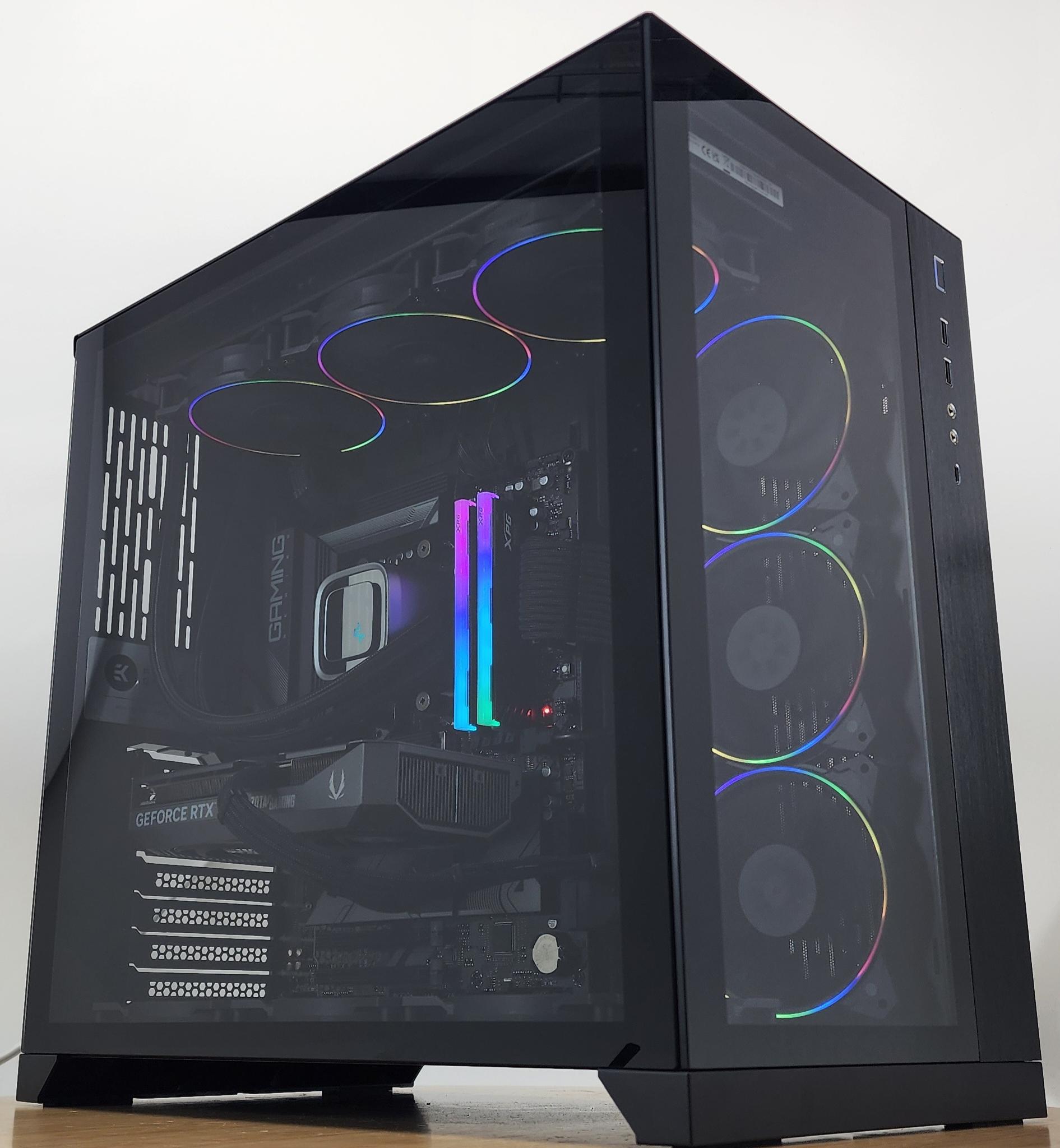 Gaming PC Ryzen 7 9700X 32GB RAM 1TB SSD RTX 5060 Ti  16GB Windows 11 Computer