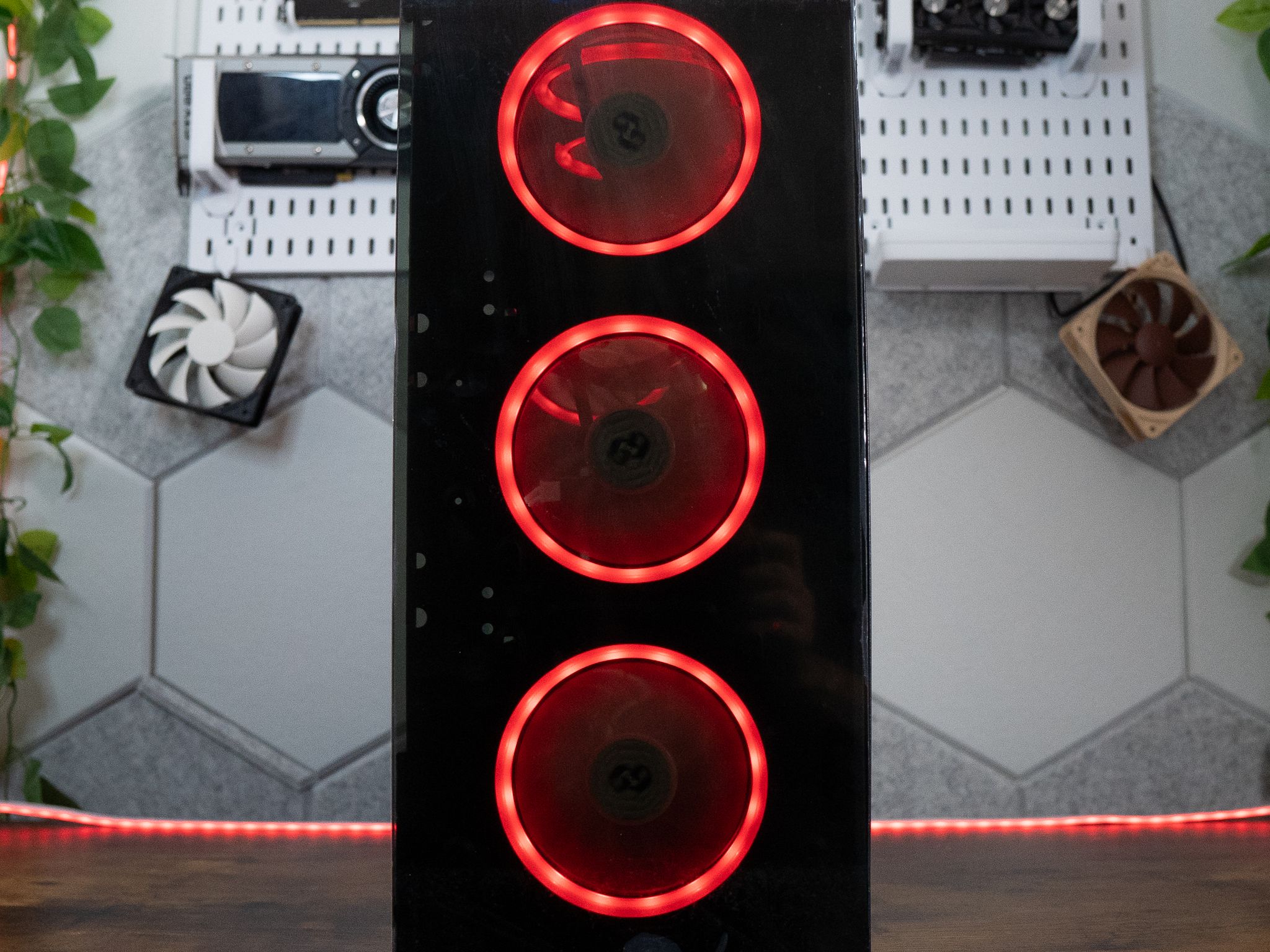 🟠⚫ ULTRA BUDGET - BO6 Ready GAMING PC 🟠⚫ | MSI GTX 970 4GB | INTEL i7 4770 | 32GB RAM | 2TB