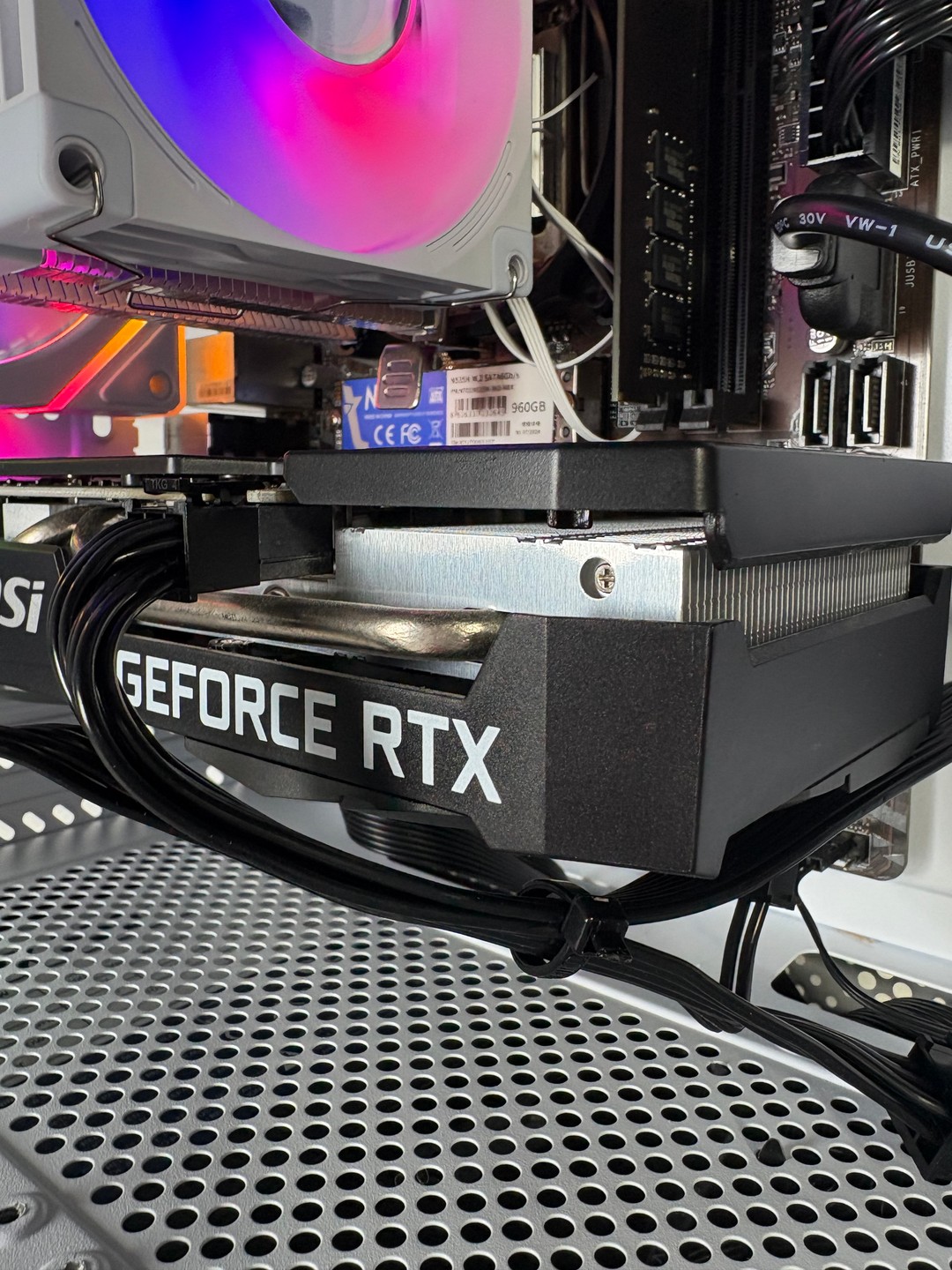 SFF Gaming PC - RTX 3050 8GB / Intel Core i5 10400F/ 16GB DDR4 | Jawa