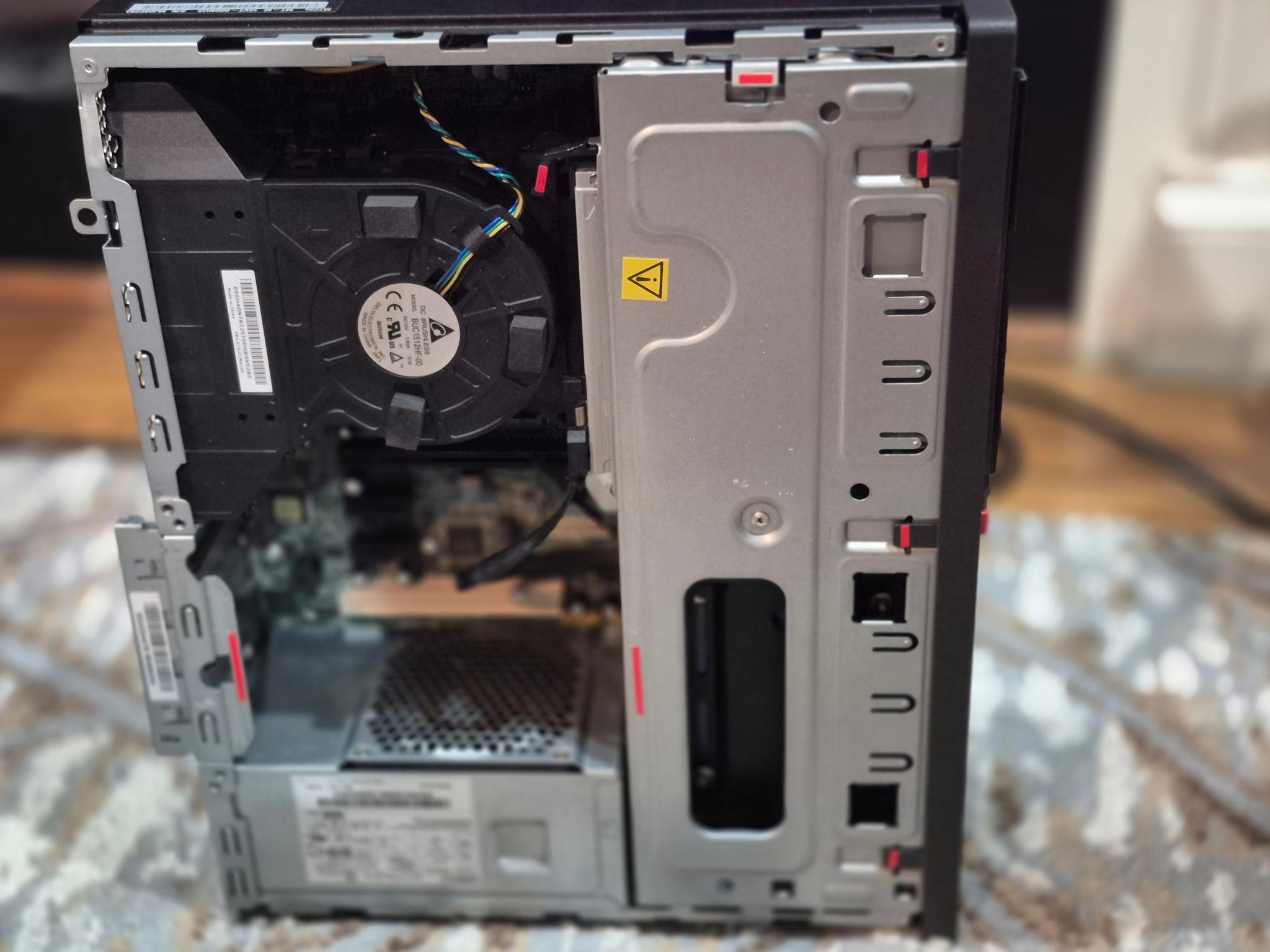 Scratch and Dent | Ryzen 5 2400G, 16GB RAM, 256GB SSD + 500GB HDD, Win11