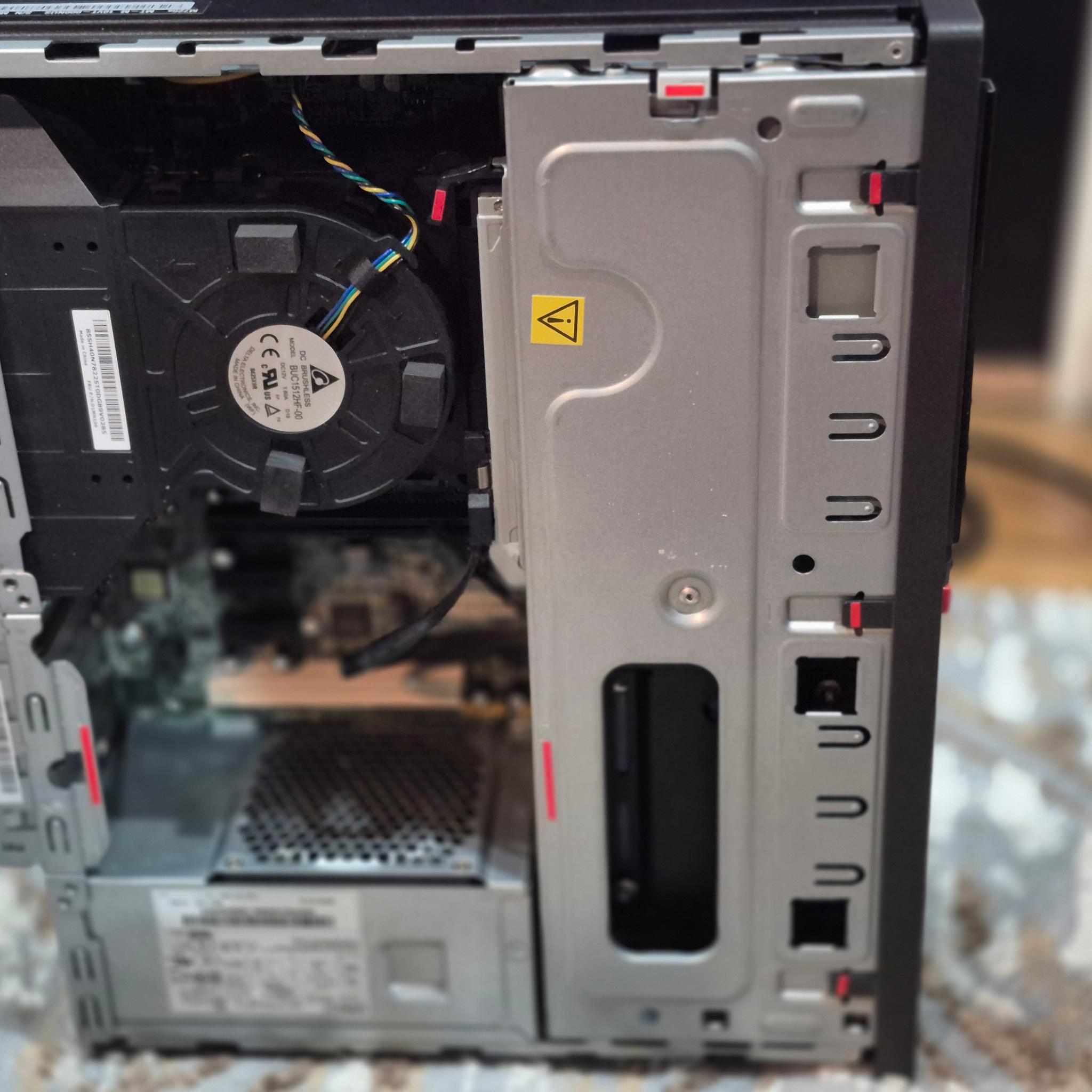 Scratch and Dent | Ryzen 5 2400G, 16GB RAM, 256GB SSD + 500GB HDD, Win11