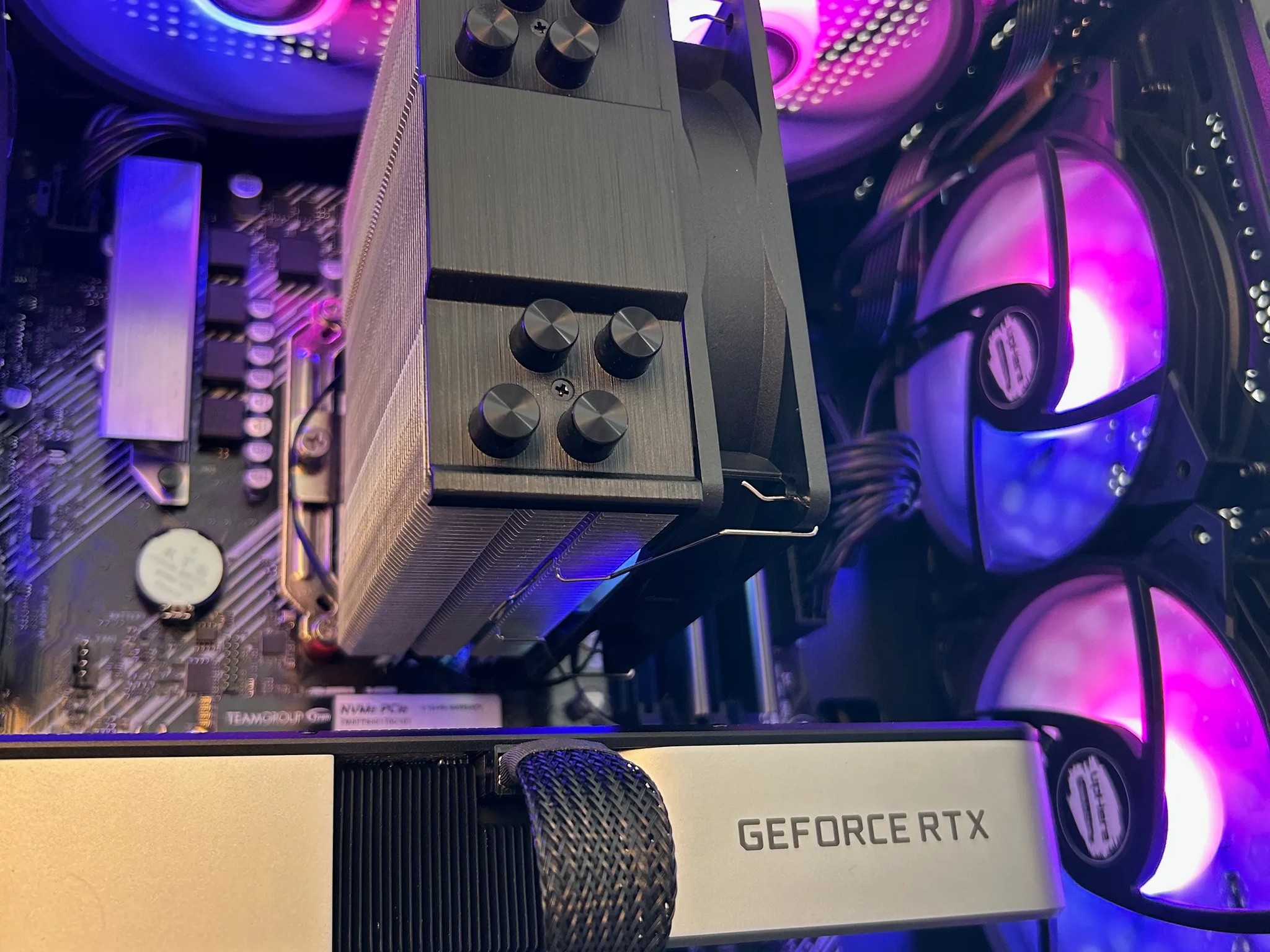 🎮 Titano | RTX 3060 Ti - Ryzen 5600 - 16GB RAM - 1TB NVMe SSD - Mini Tower Case - WiFi/Bluetooth