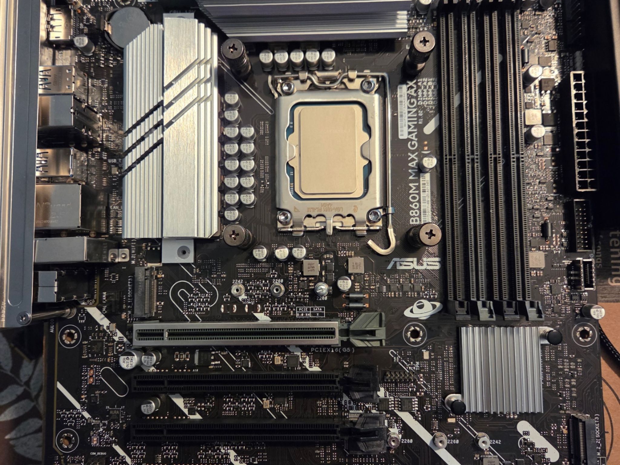 Intel Core Ultra 7 265F + B860M MAX Gaming AX + 240mm AIO