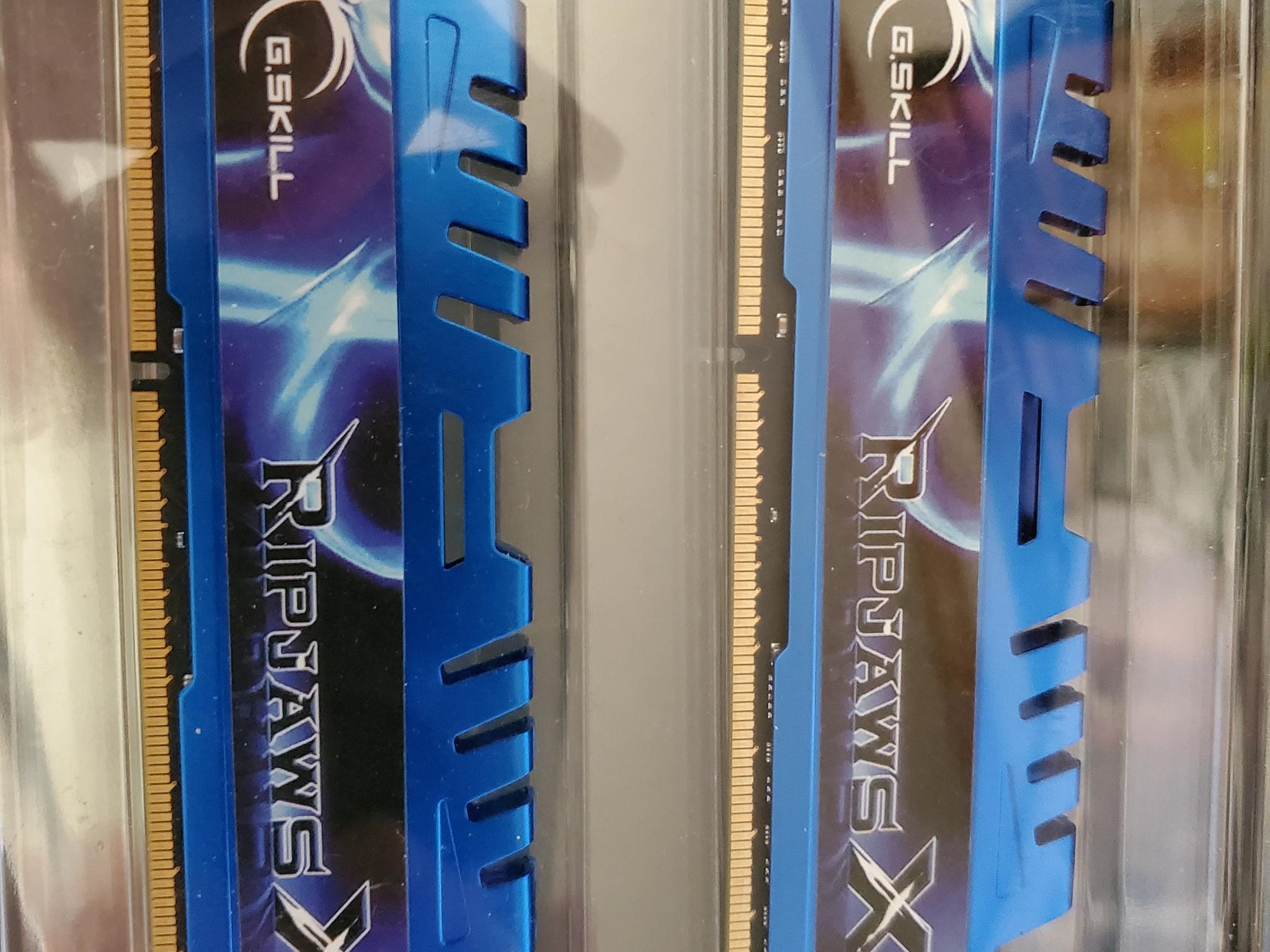 g skill 16gb 2x8gb ram 2400mhz