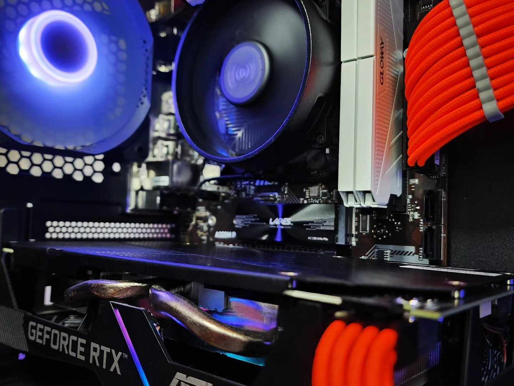 🧡🤍 RTX 2060 // Ryzen 5 1600AF // 16GB 3200MHz // 1TB NVMe Gen 3