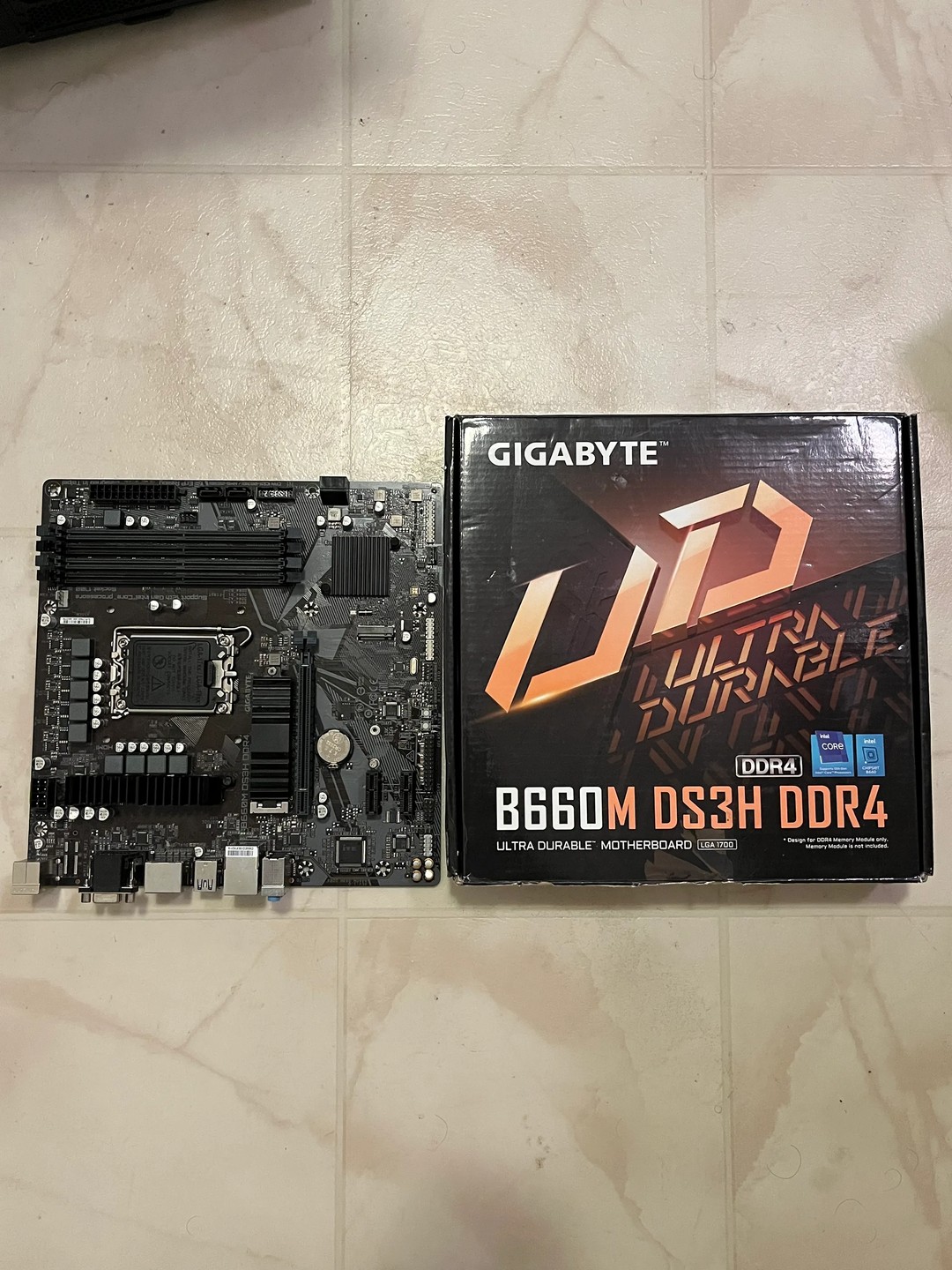 GIGABYTE B660M DS3H DDR4 LGA 1700 MicroATX Intel Motherboard | Jawa