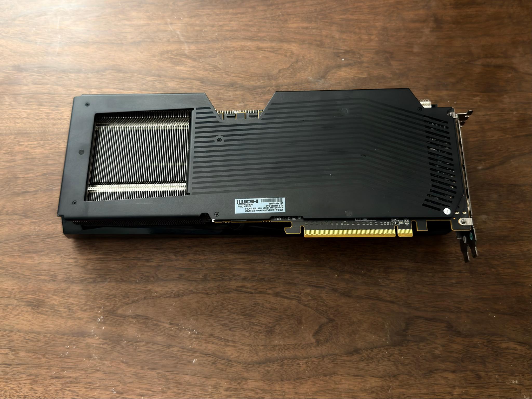 XFX Radeon RX 9070 XT Quicksilver Triple Fan 16GB